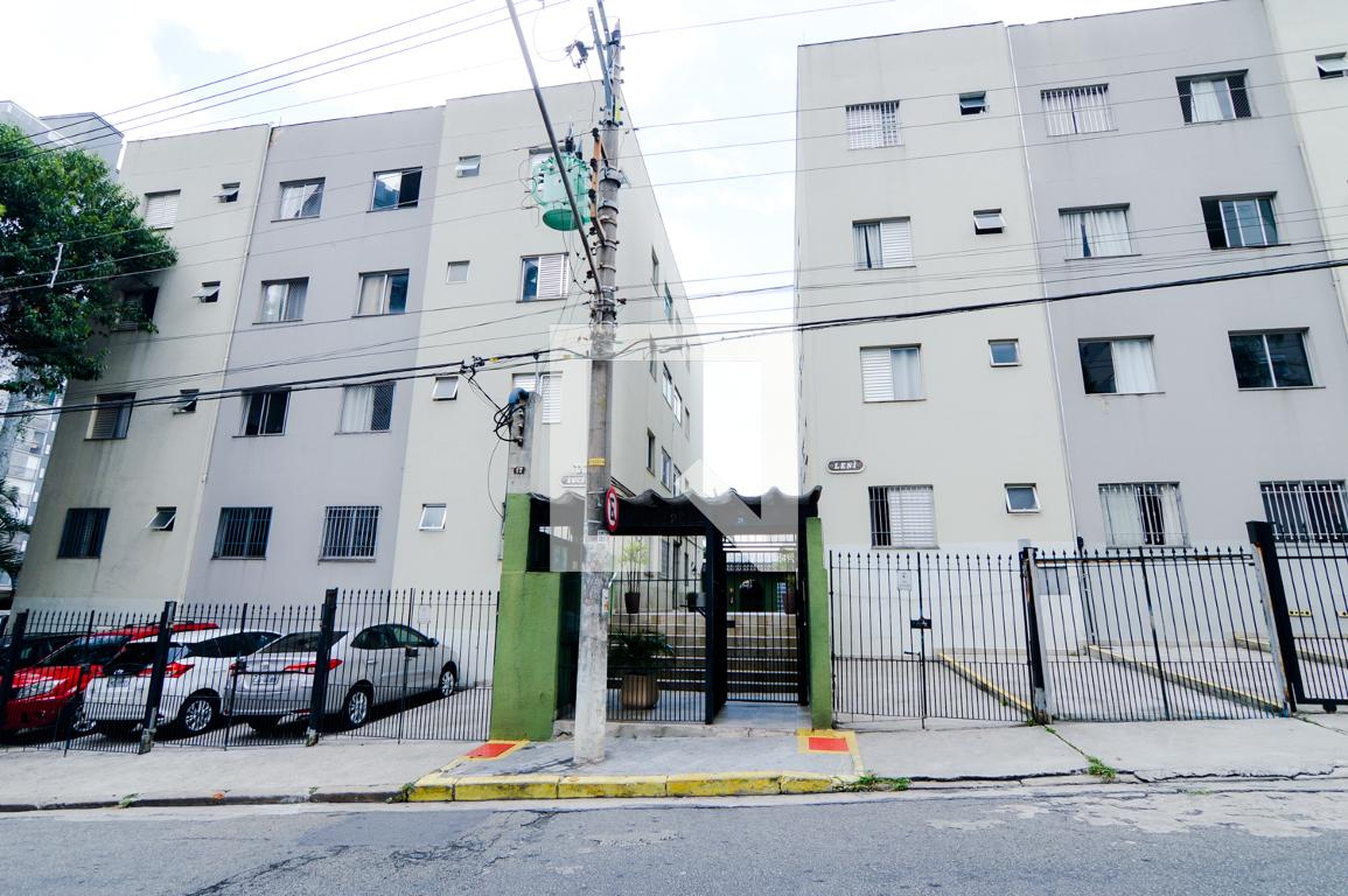 Fachada do Prédio Condomínio em Rua Guilhermino de Lima, 19