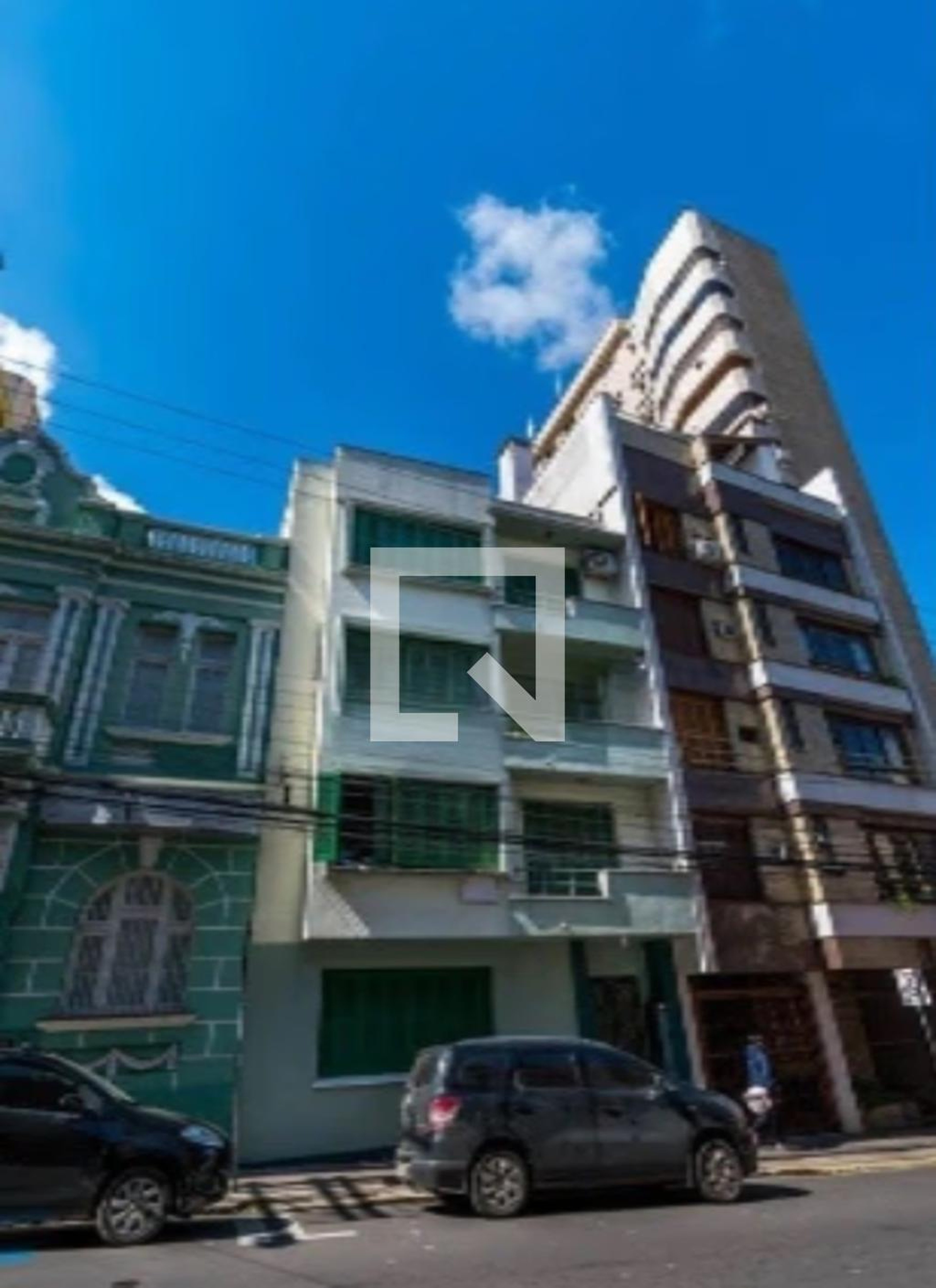 Fachada Condomínio em Rua Doutor Barros Cassal, 536