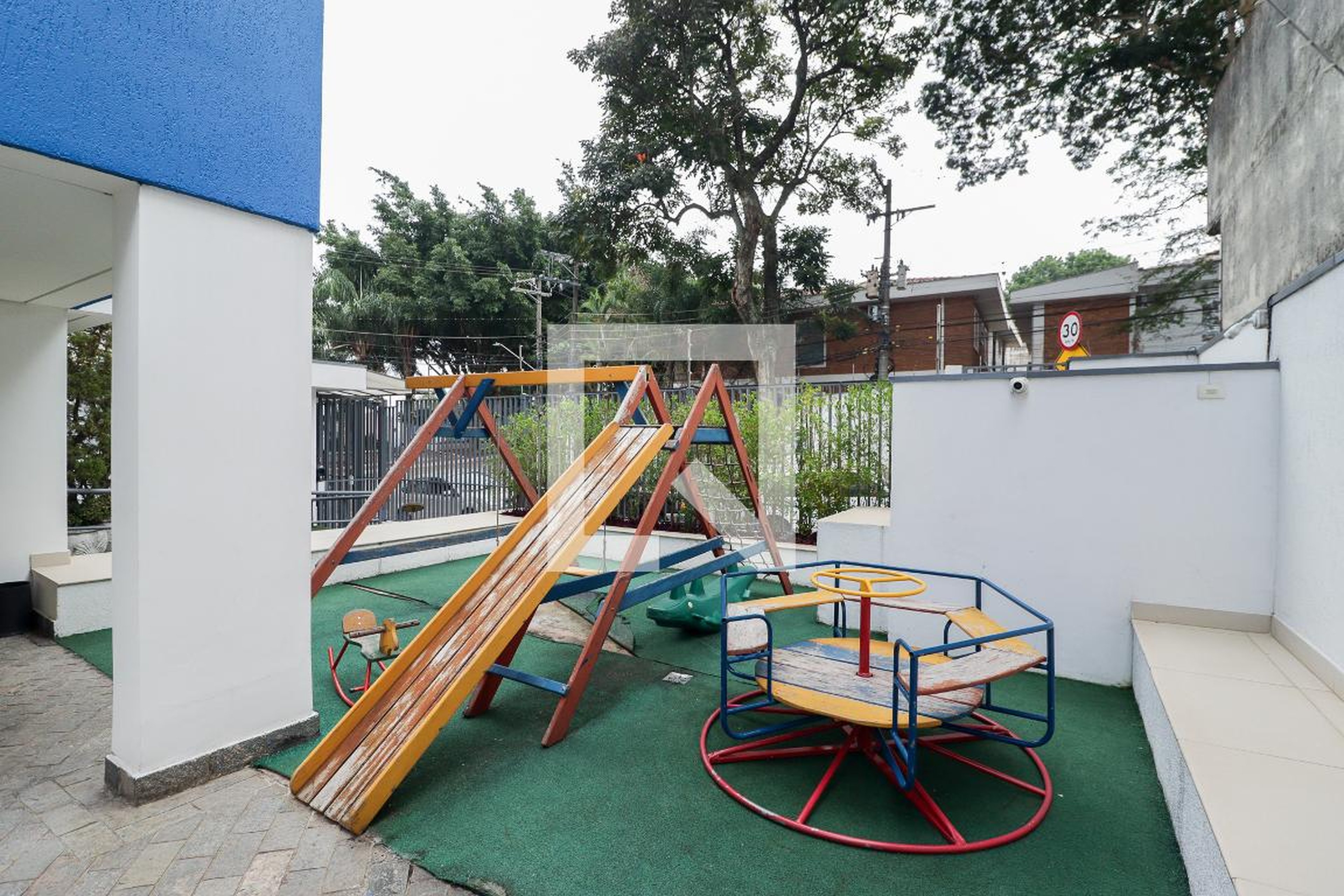 Playground - Edif Ilha de Rhodes