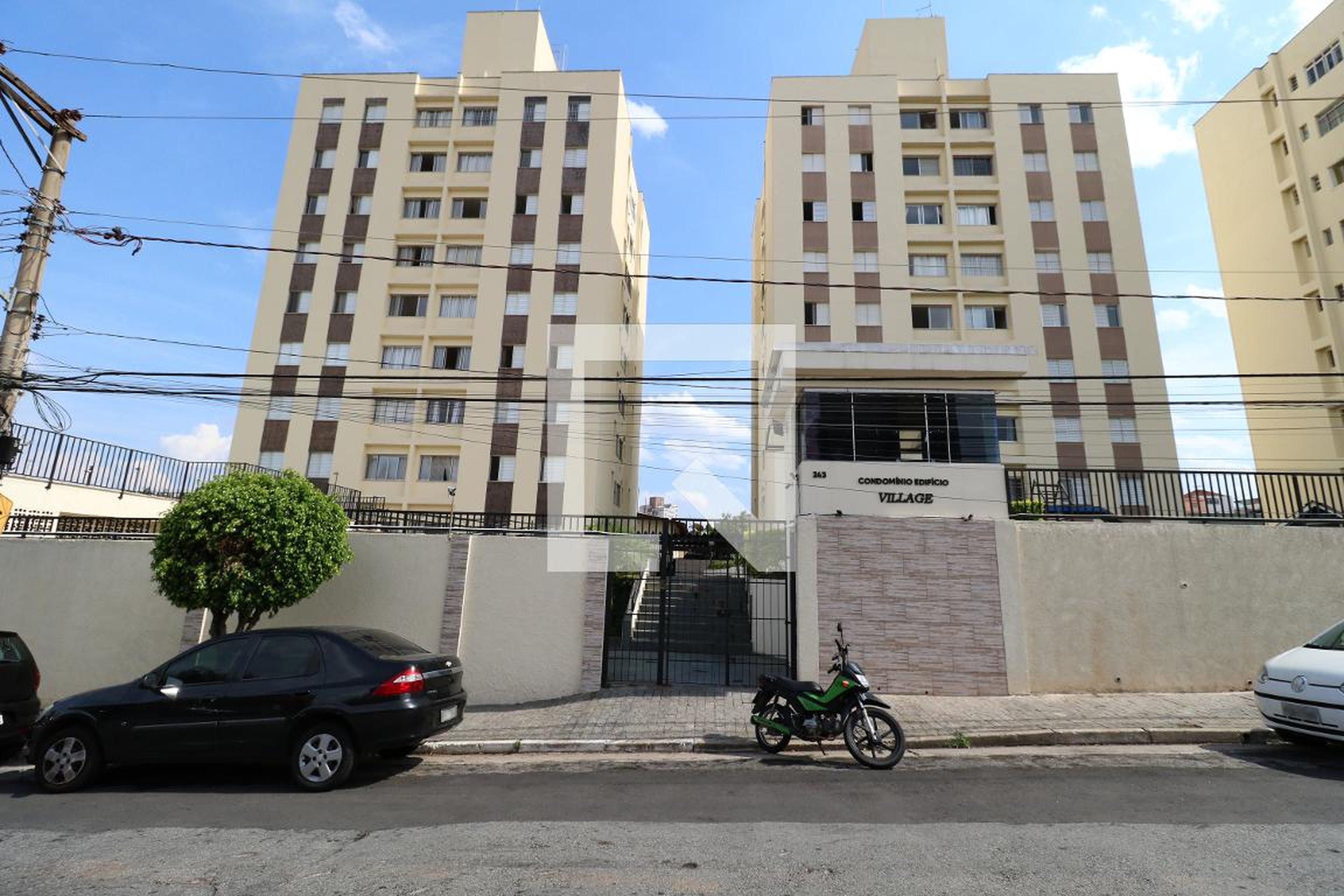 Fachada Condomínio Village  Building