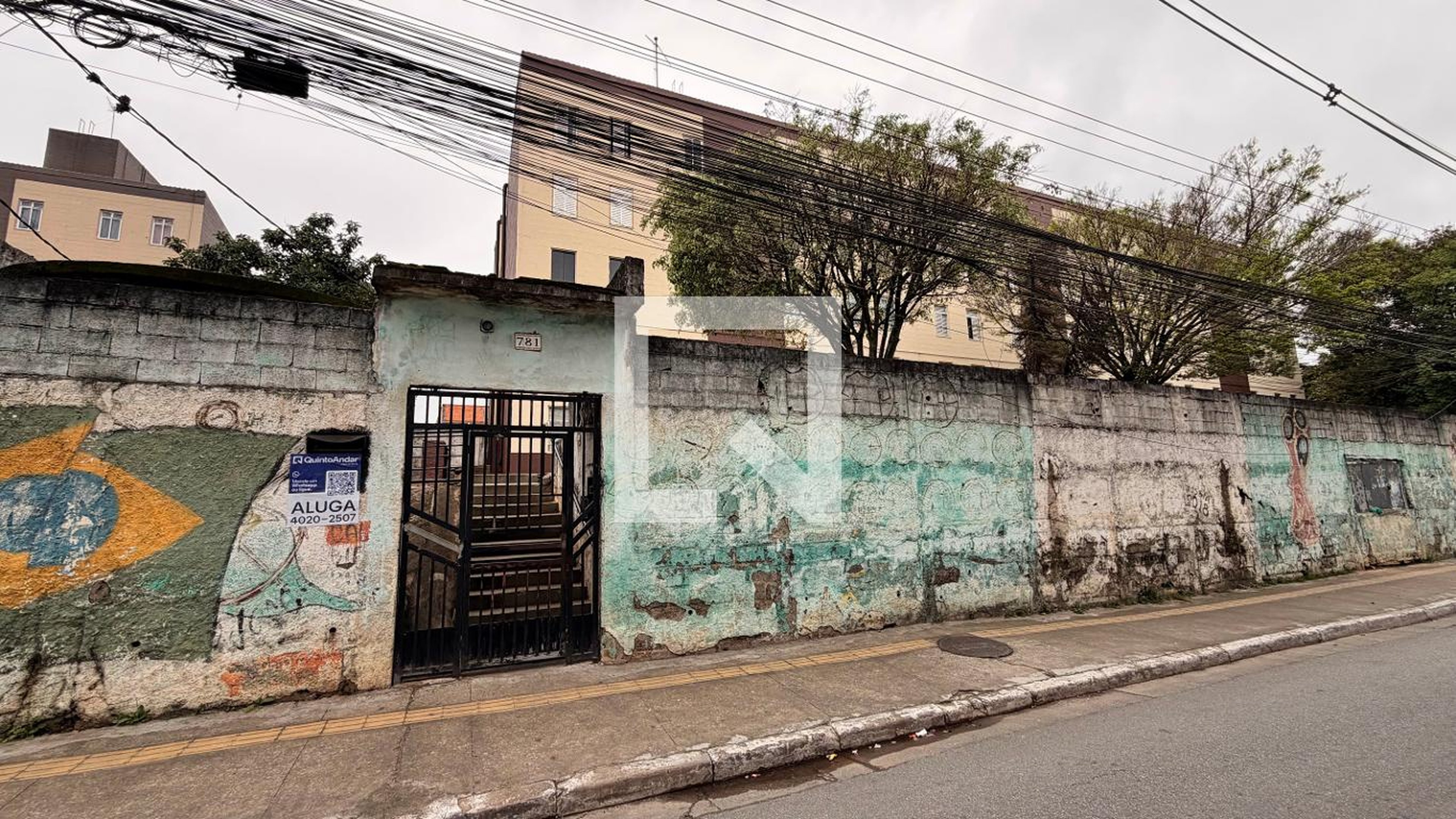 Fachada do Prédio Condomínio em Rua dos Têxteis, 781