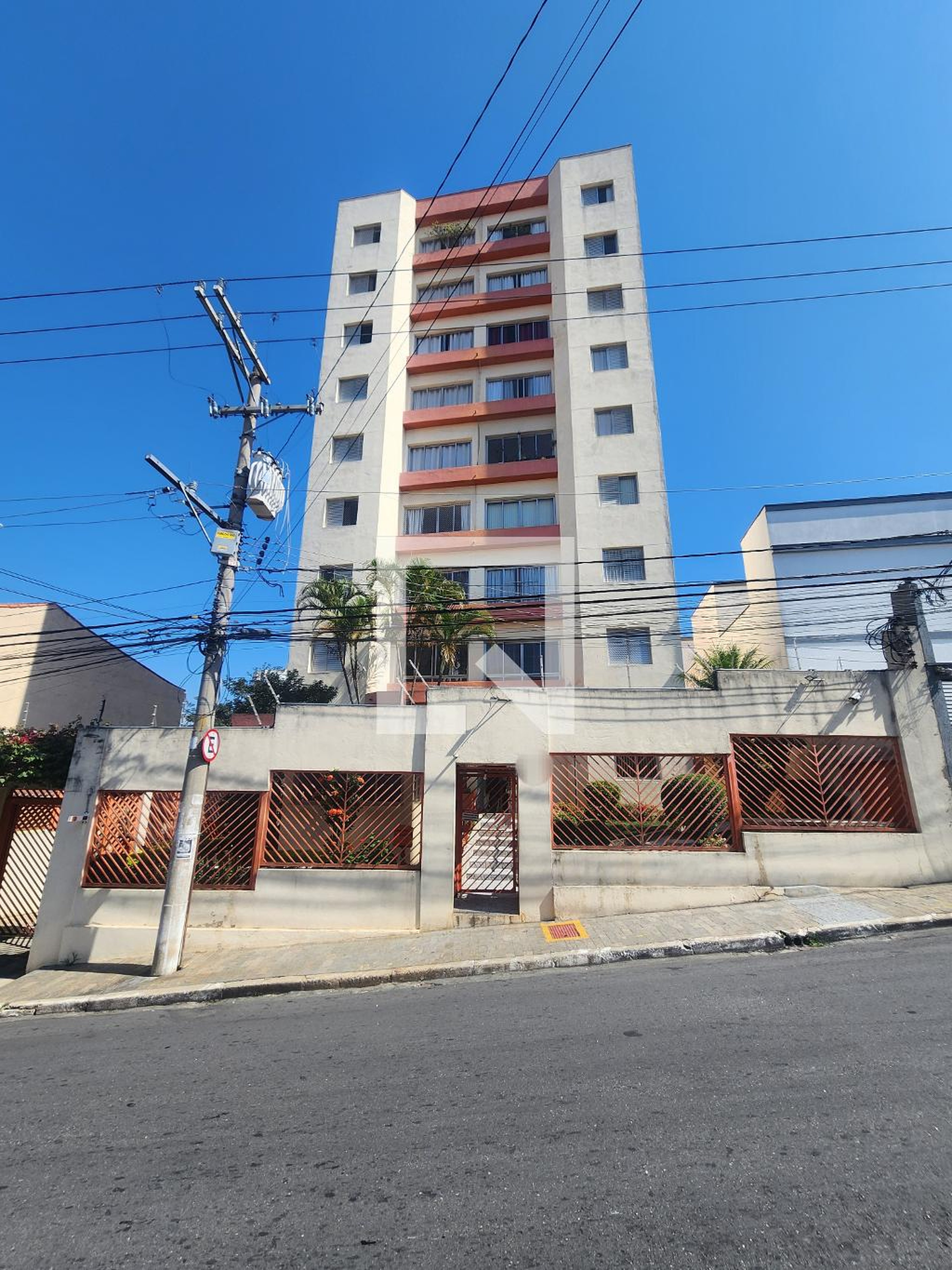 Fachada Condomínio Carlos Magno