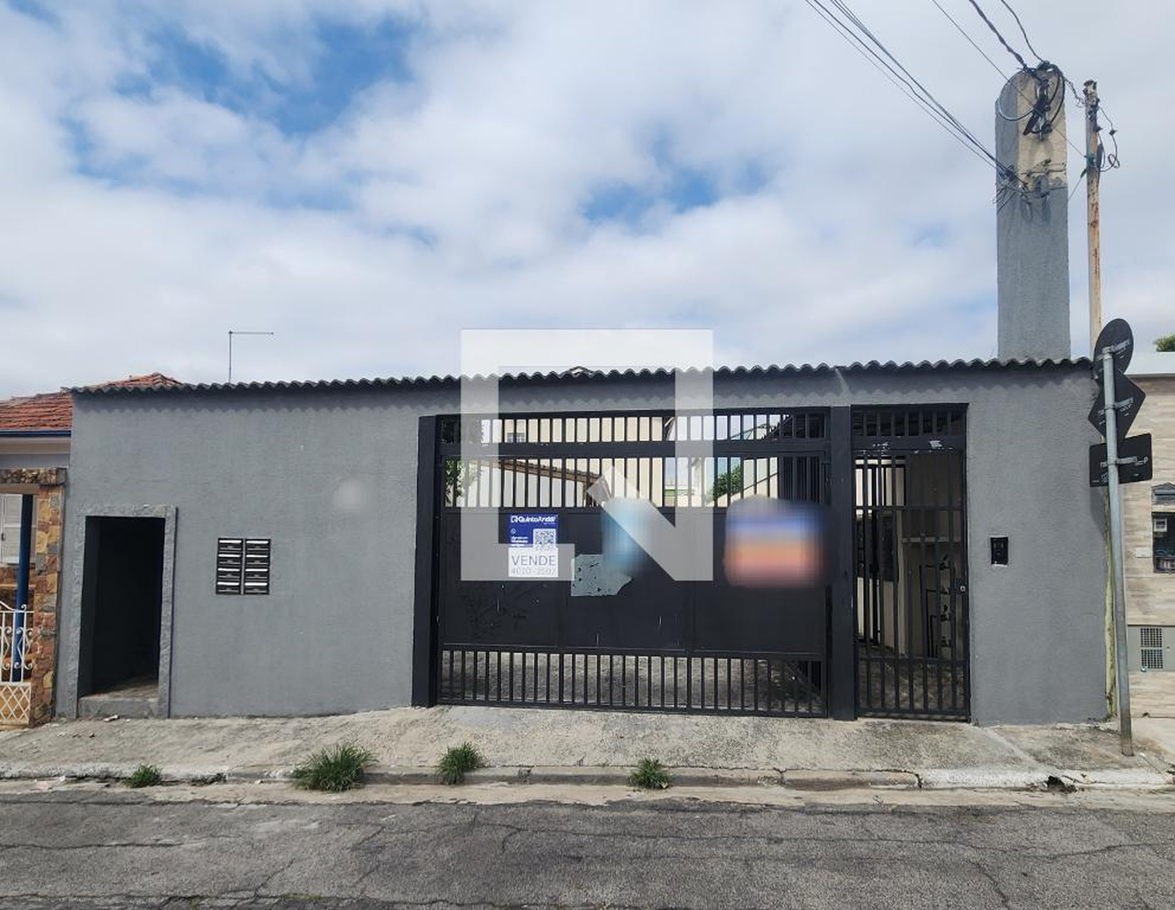 Fachada Condomínio em Rua Palmira Barbosa, 134