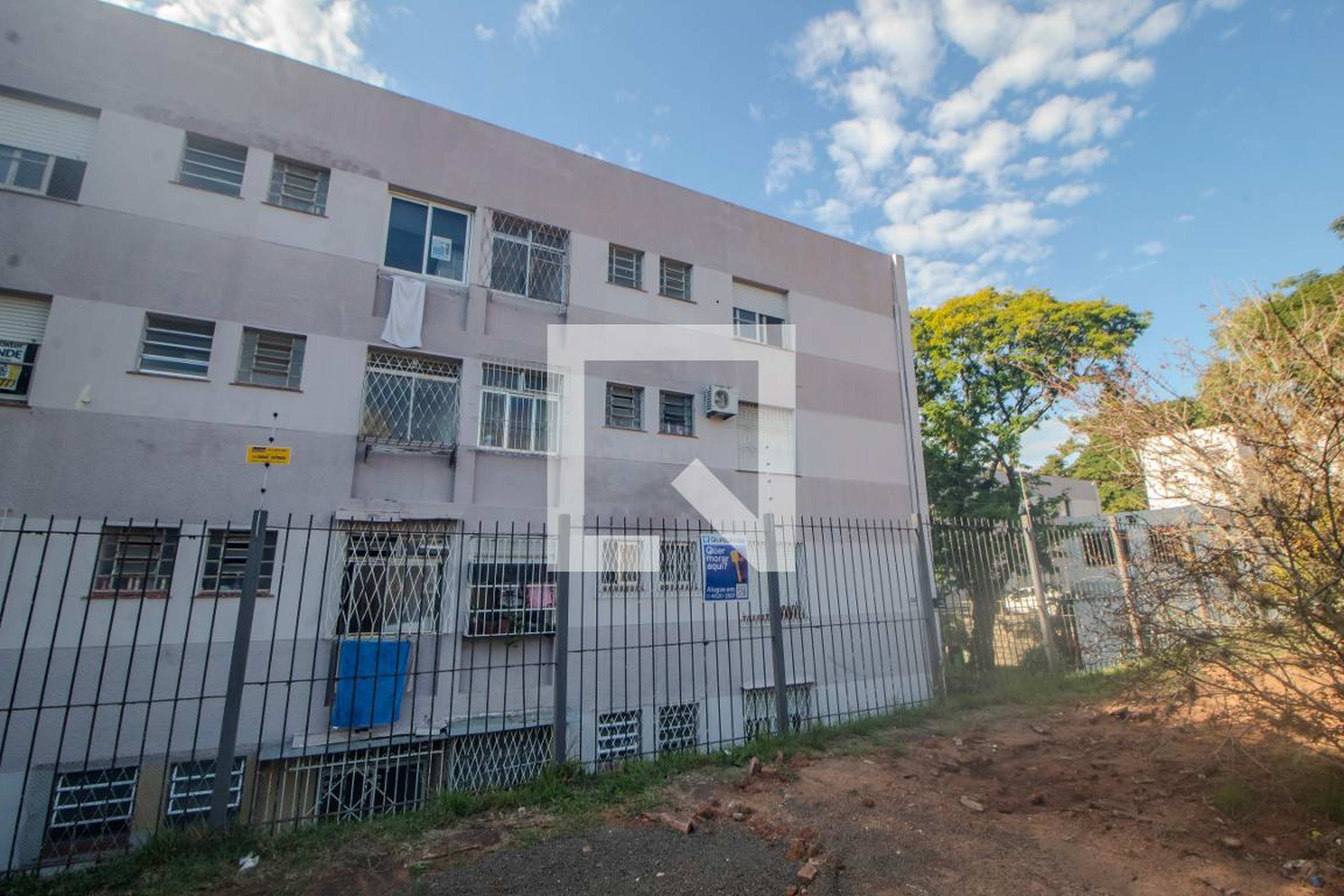 Fachada Condomínio em Rua Marechal Mesquita, 175