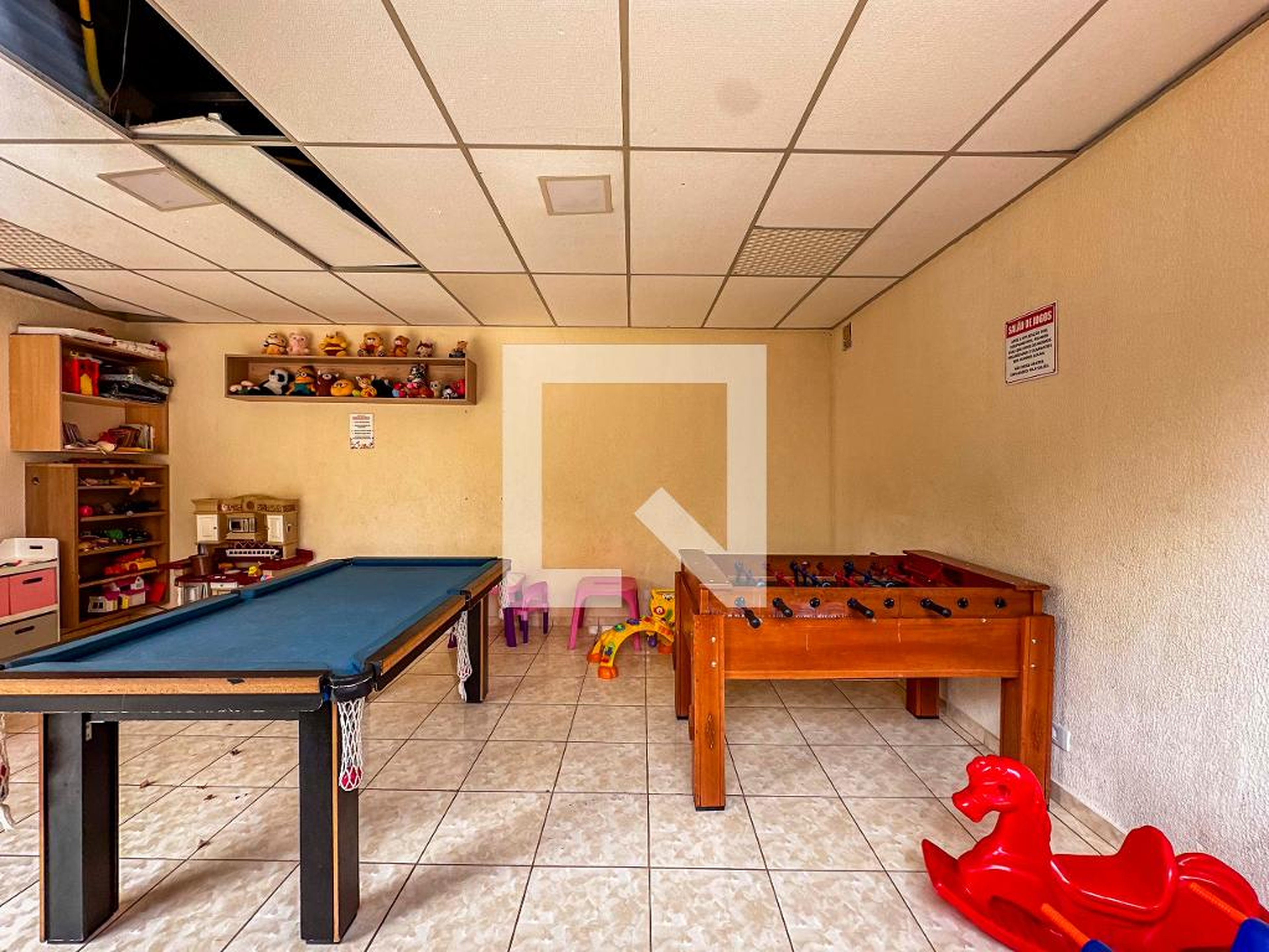 Sala de Jogos - Baronesa