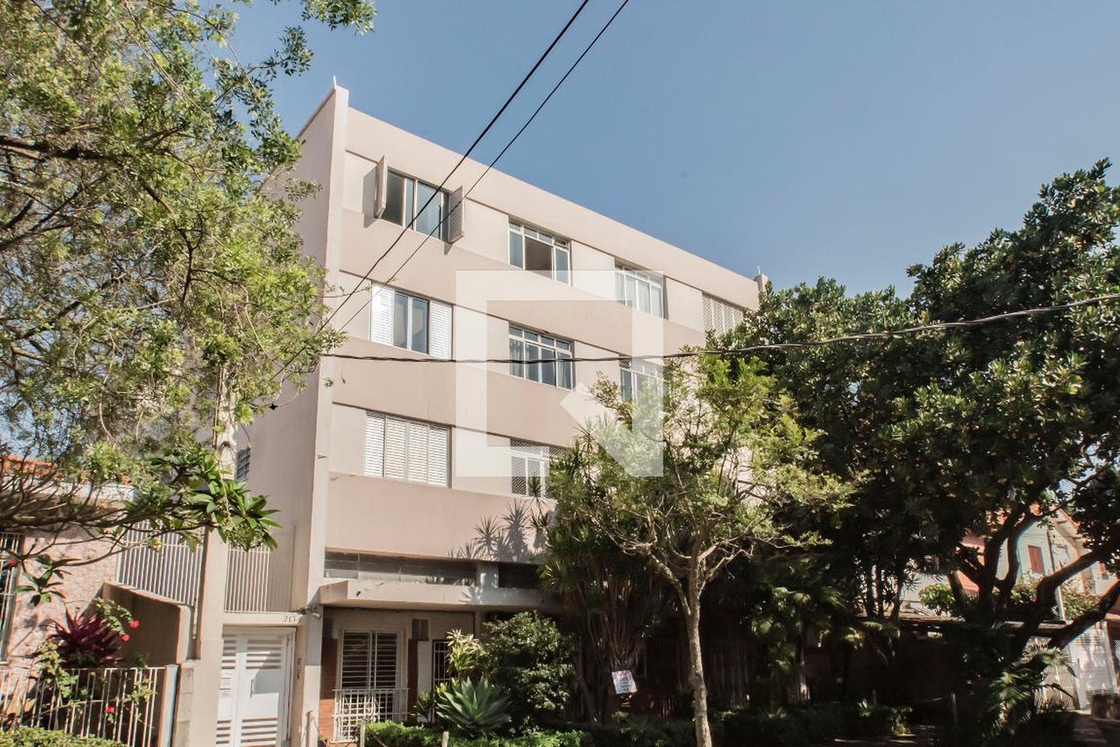 Fachada Condomínio Piassanguaba
