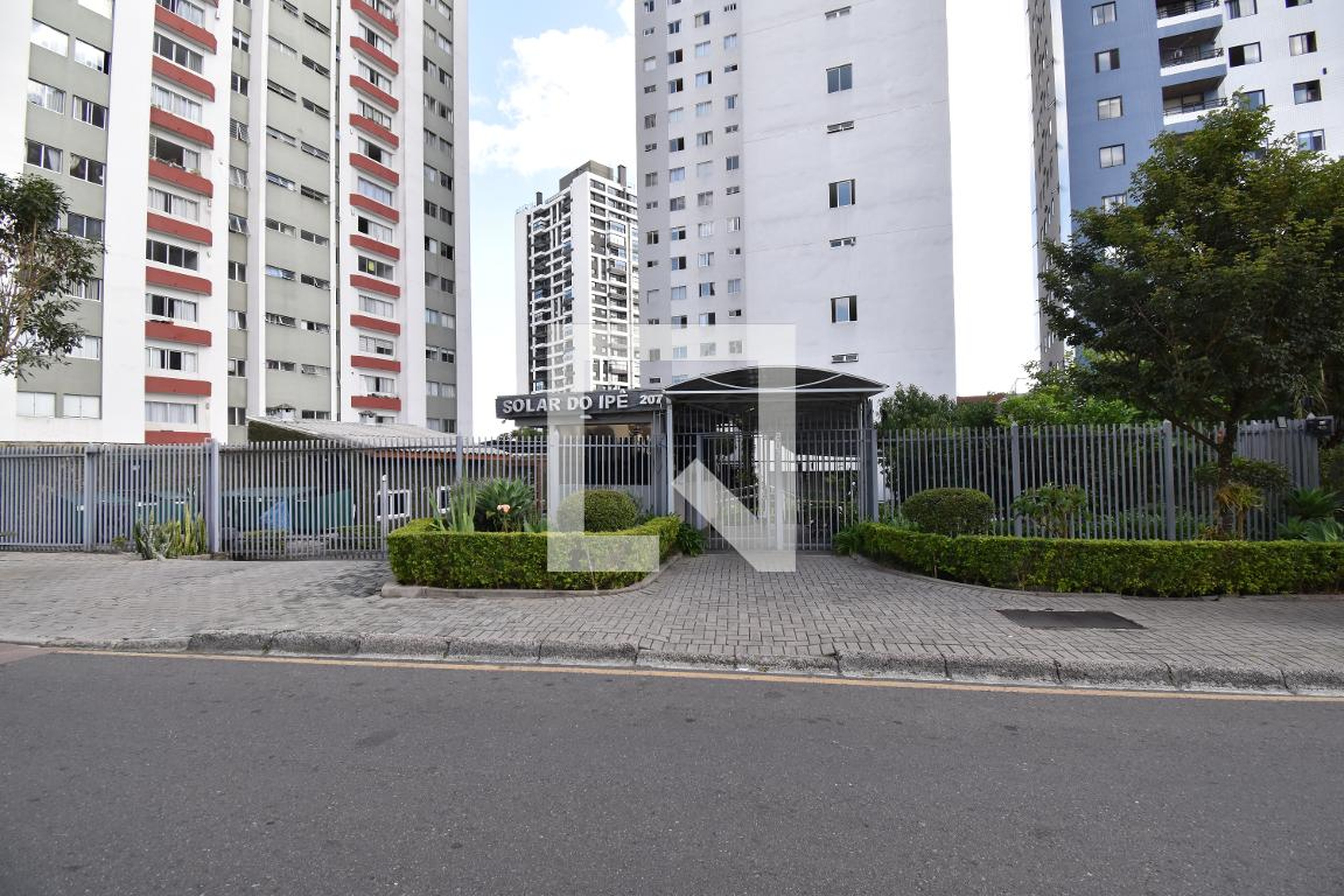 Fachada Condomínio Vertical Doedifício Solar do Ipê