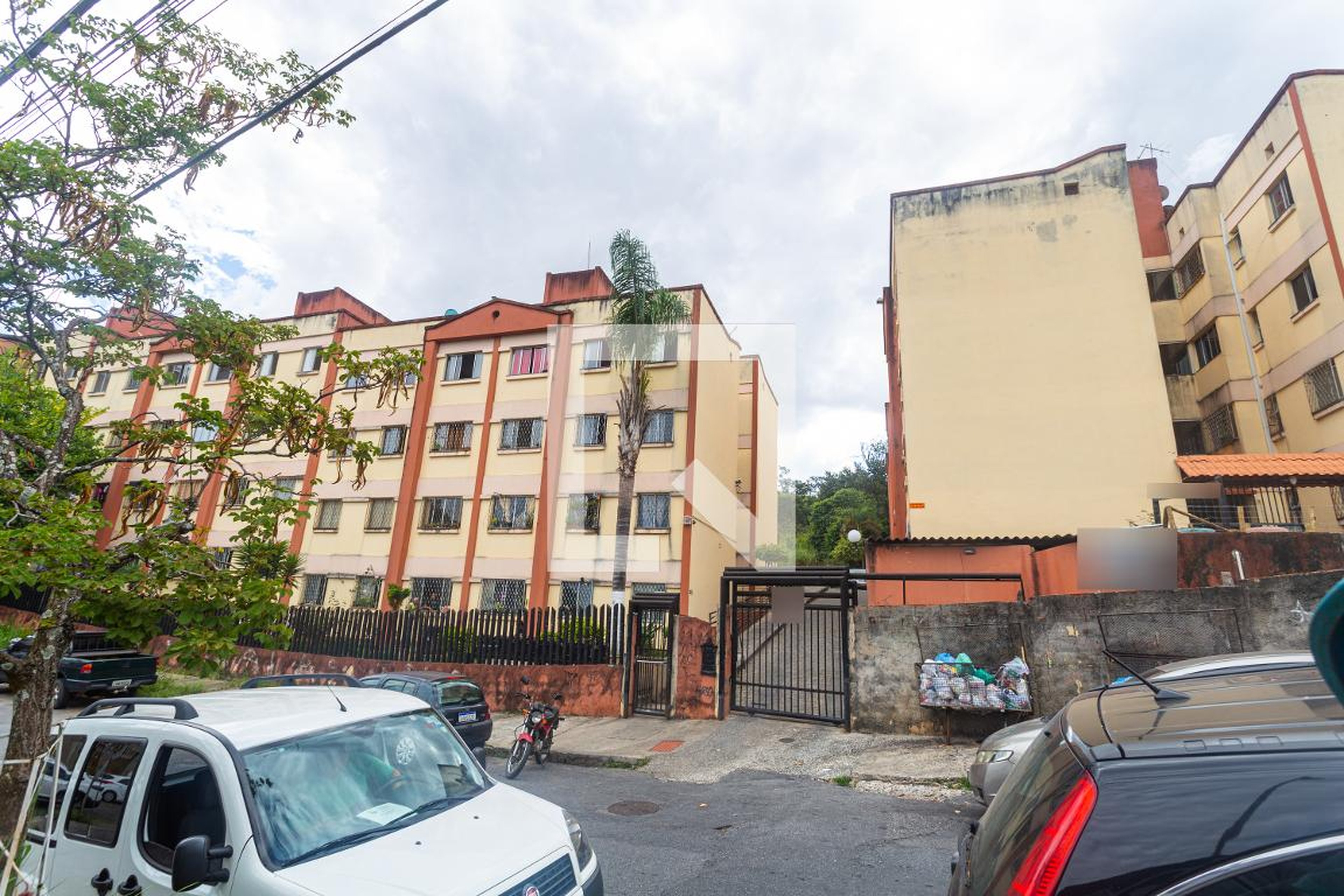 Fachada Condomínio Conjunto Habitacional Fernão Dias