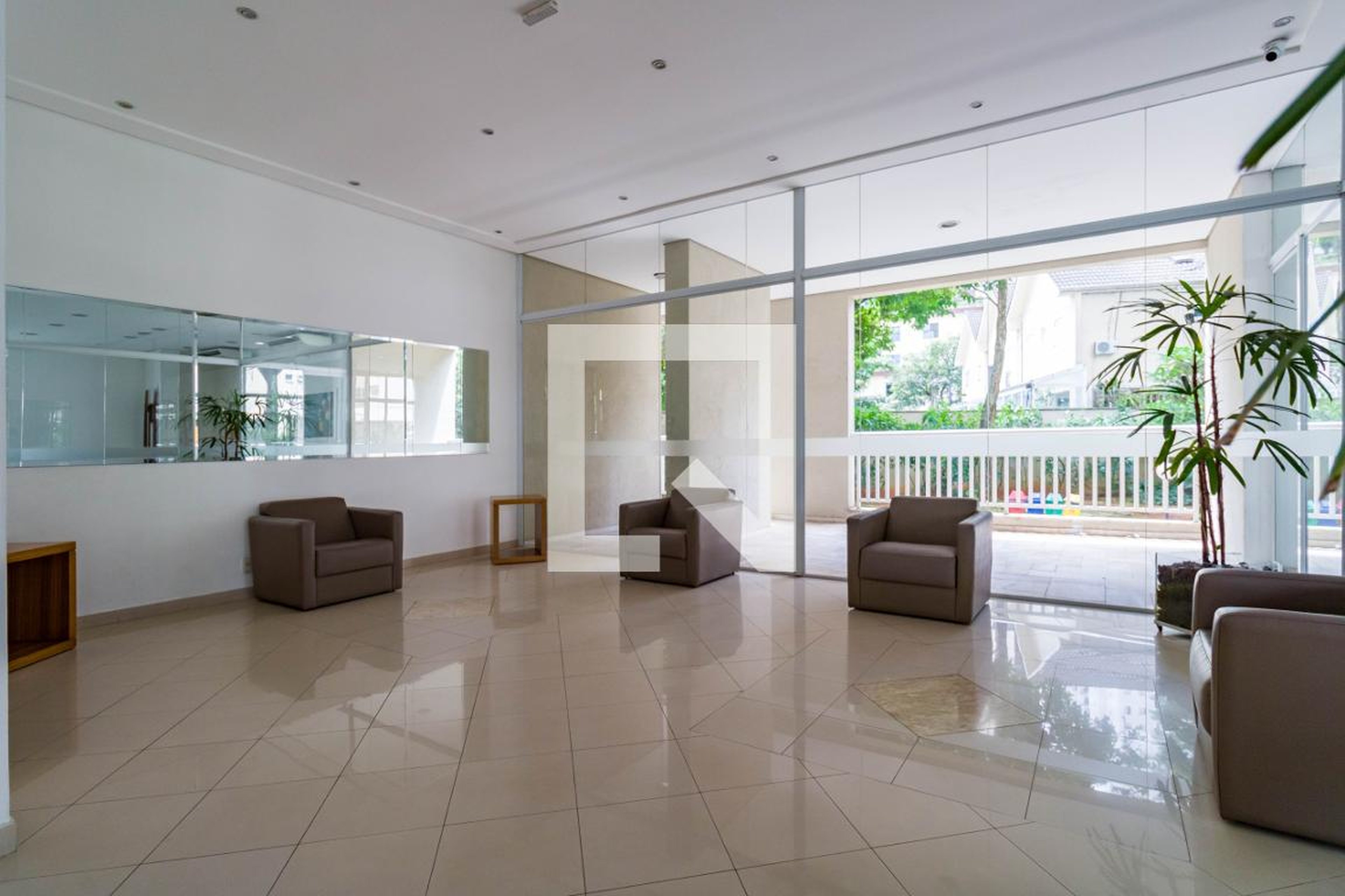 Hall - Ile Ecolife
