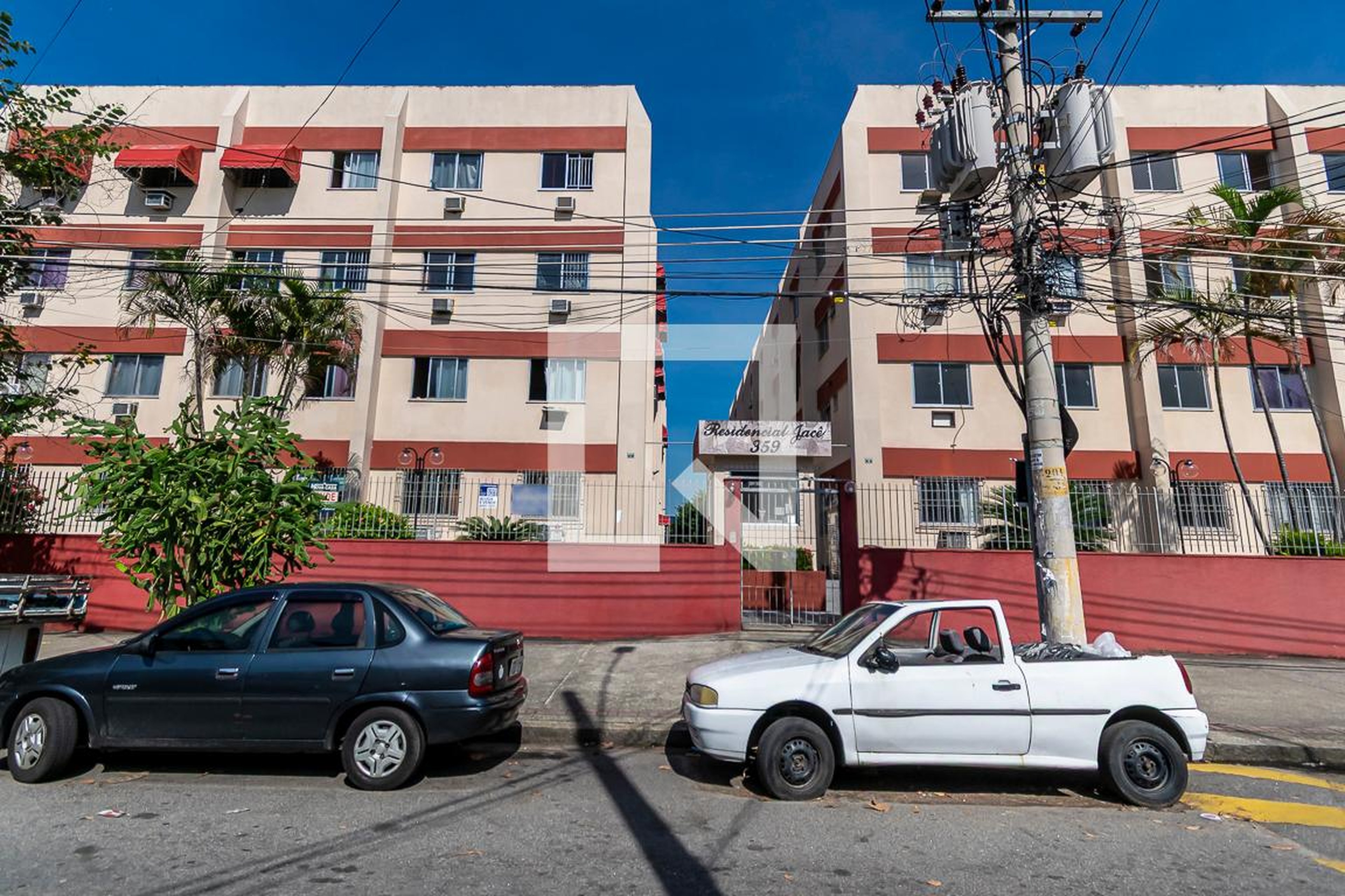 Fachada do Condomínio Residencial Jace