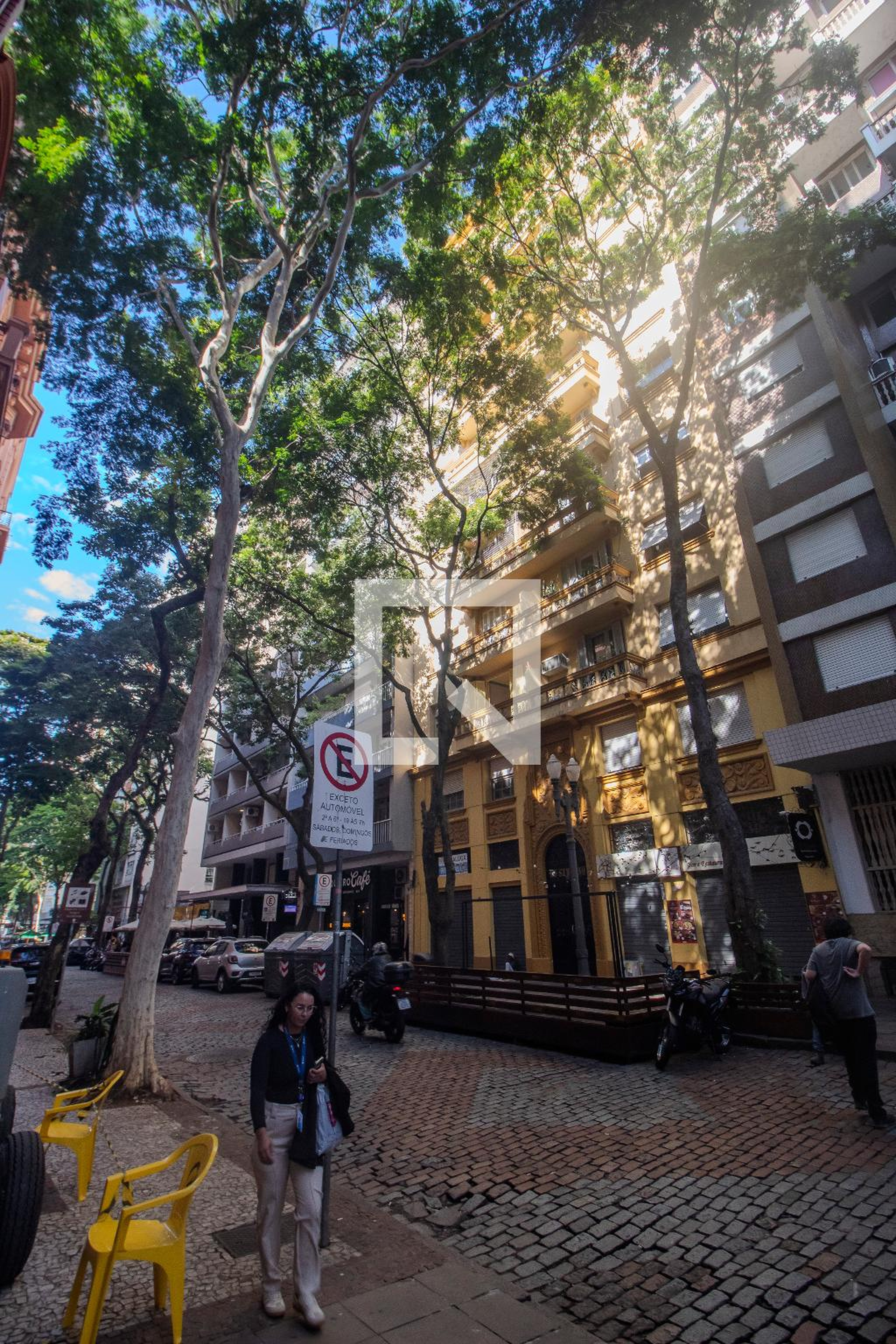 Fachada Condomínio em Rua dos Andradas, 721