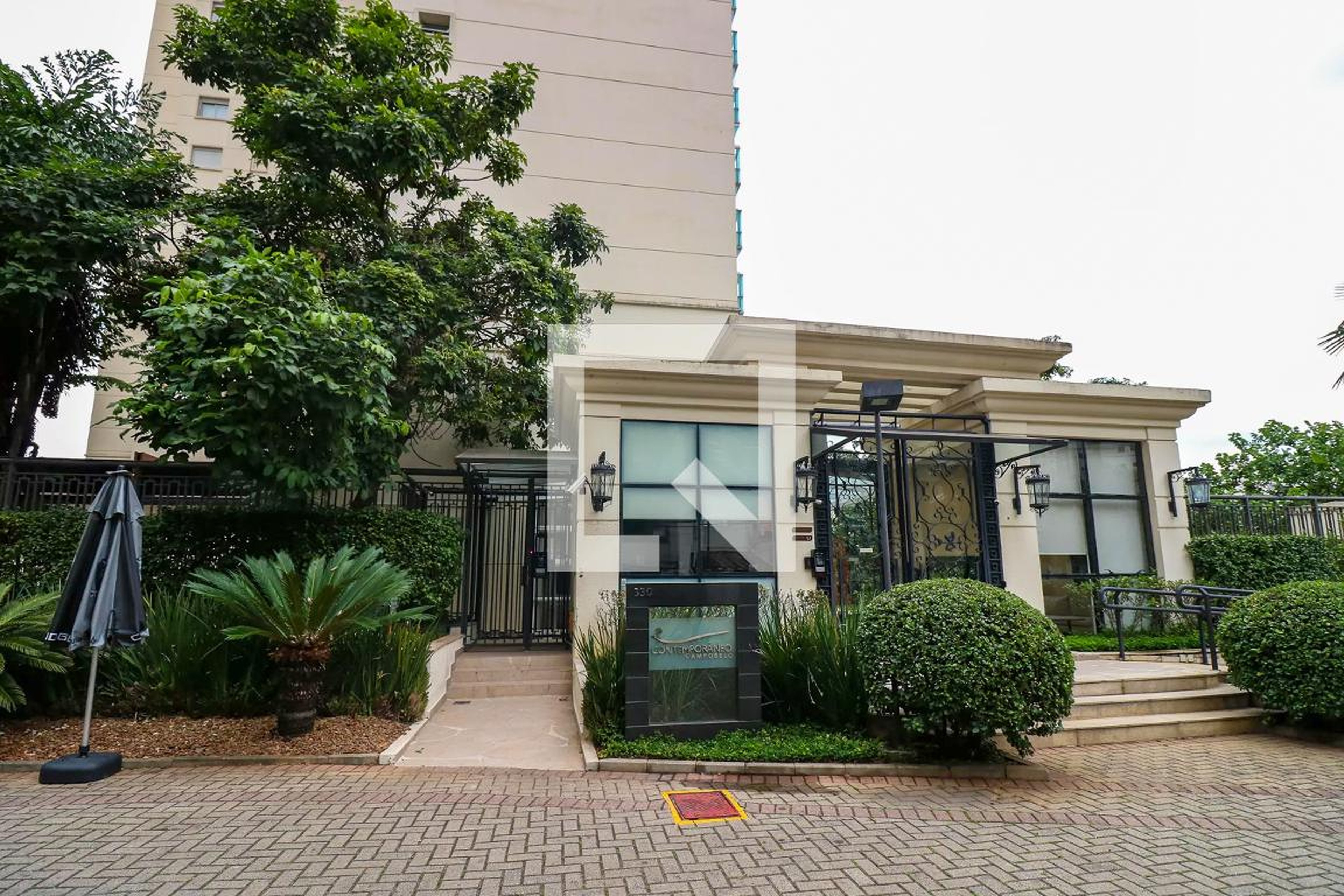 Fachada Condomínio Contemporâneo Campo Belo