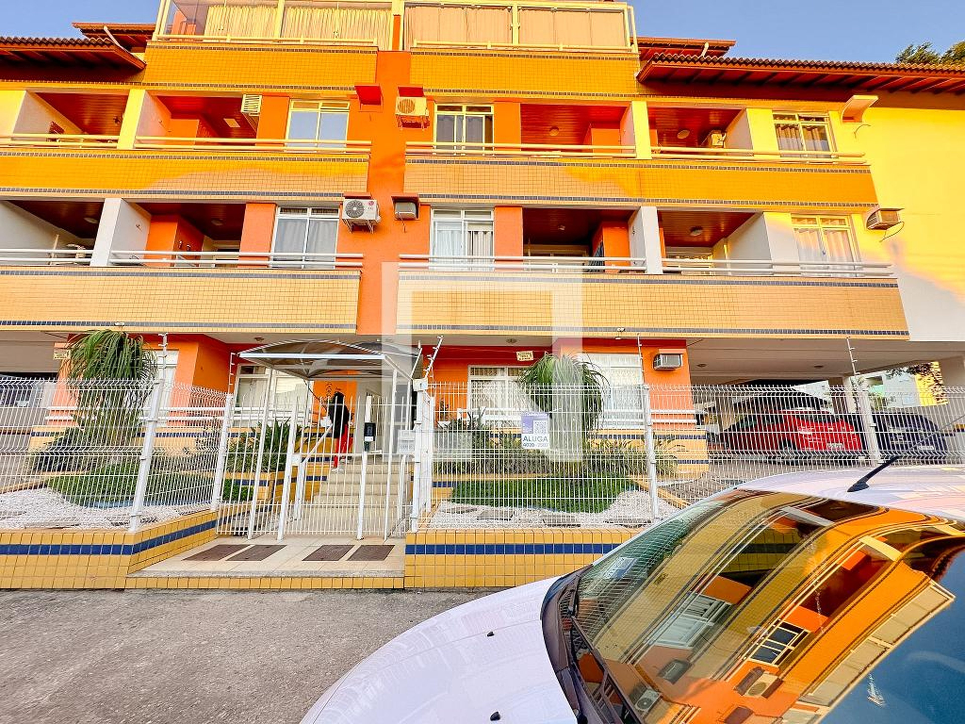 Fachada Condomínio ED. Solar das Amendoeiras