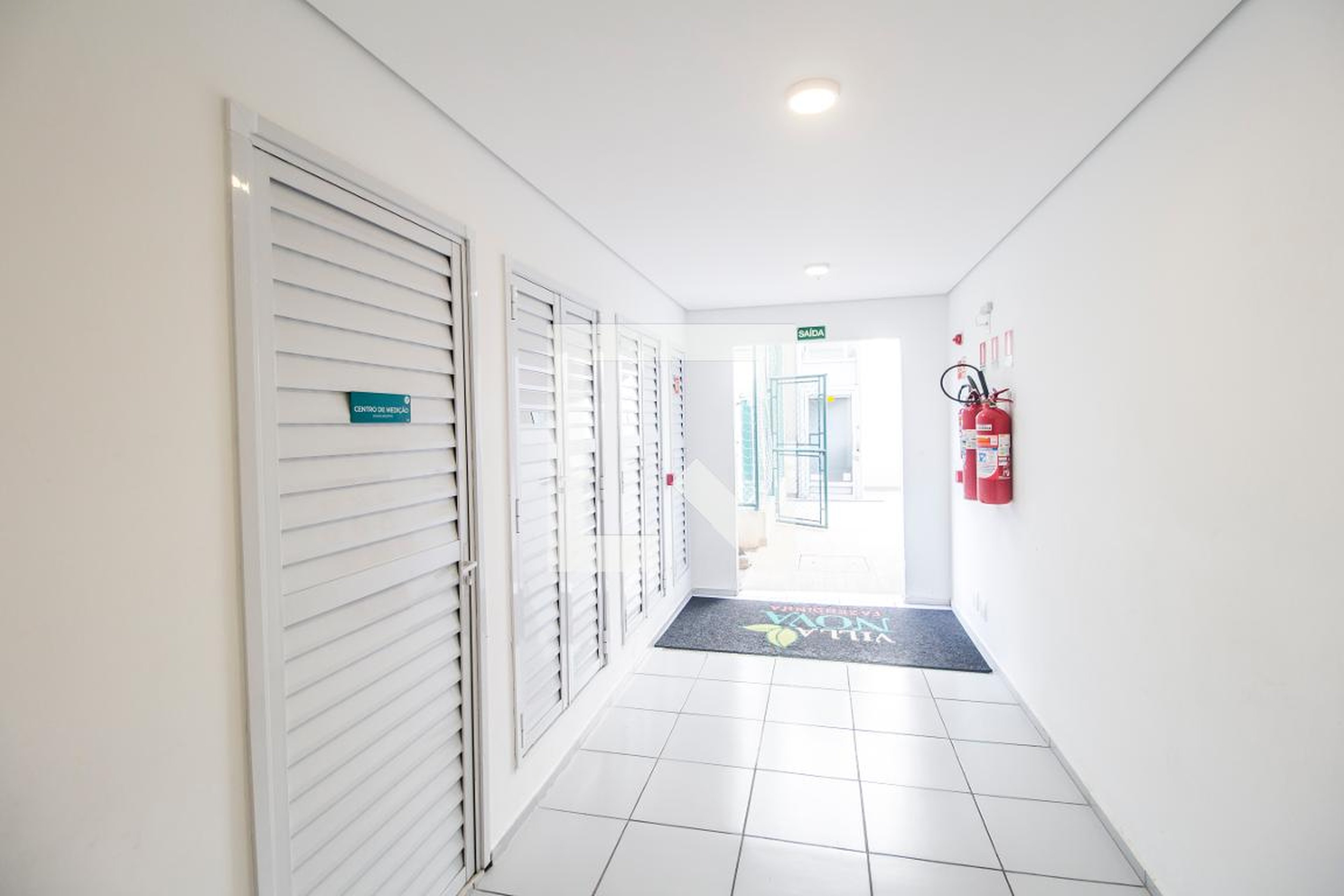 Hall de entrada Condomínio Villa Nova Fazendinha