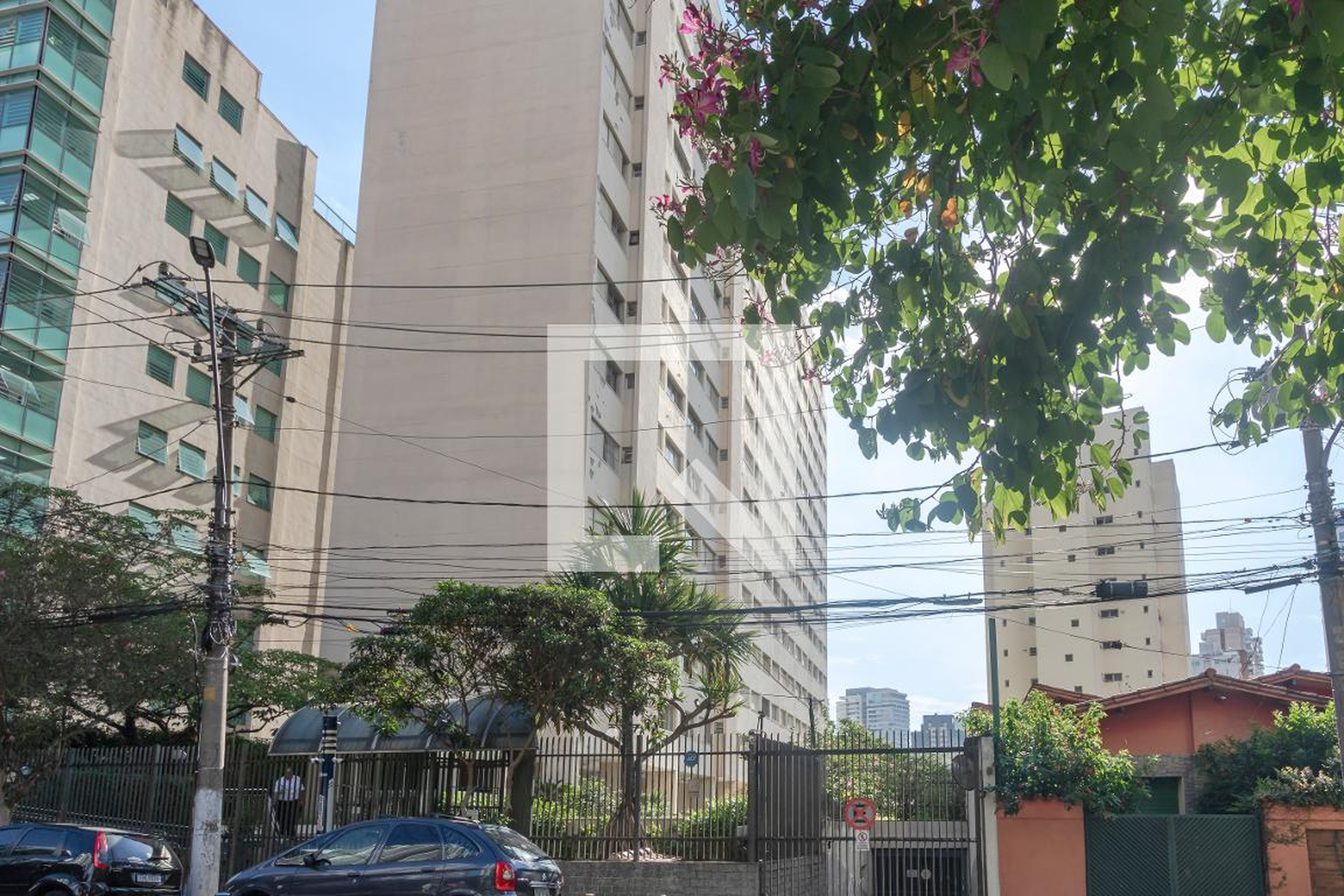 Fachada Condomínio Rosa Azul