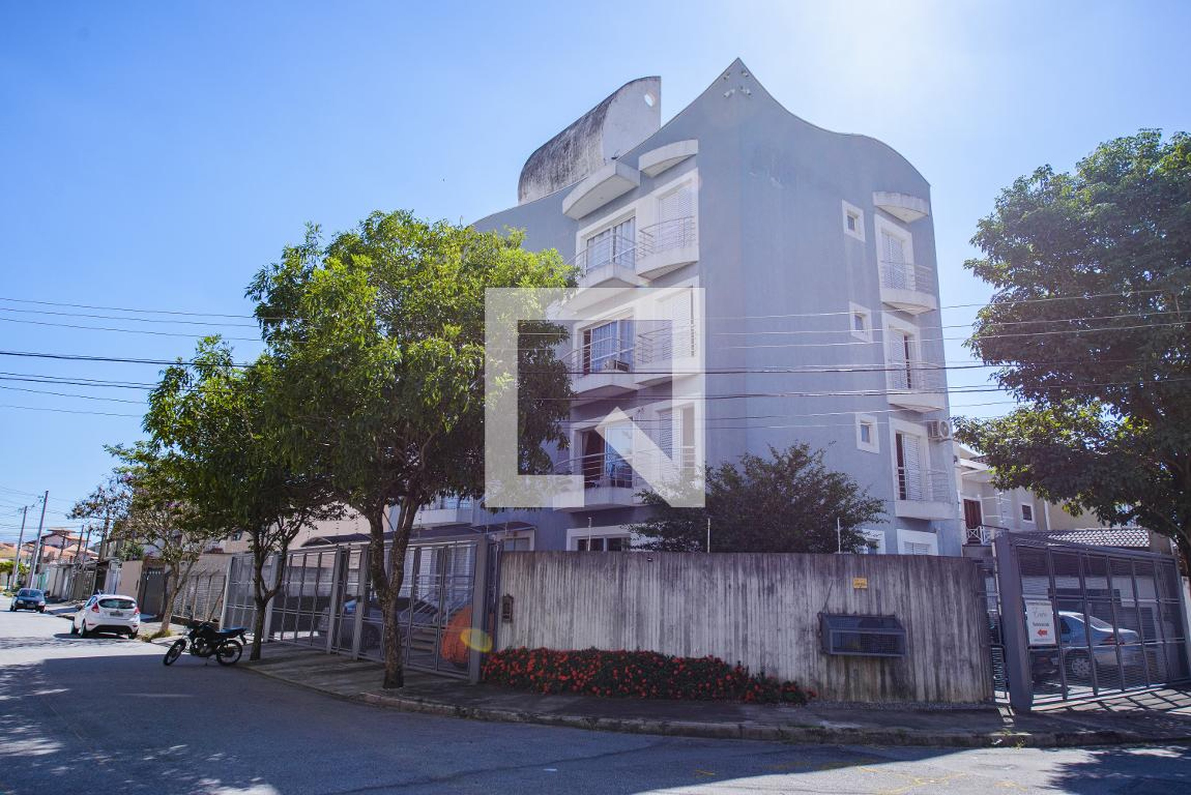 Fachada do Prédio Condomínio em Avenida Edith Ortiz, 170