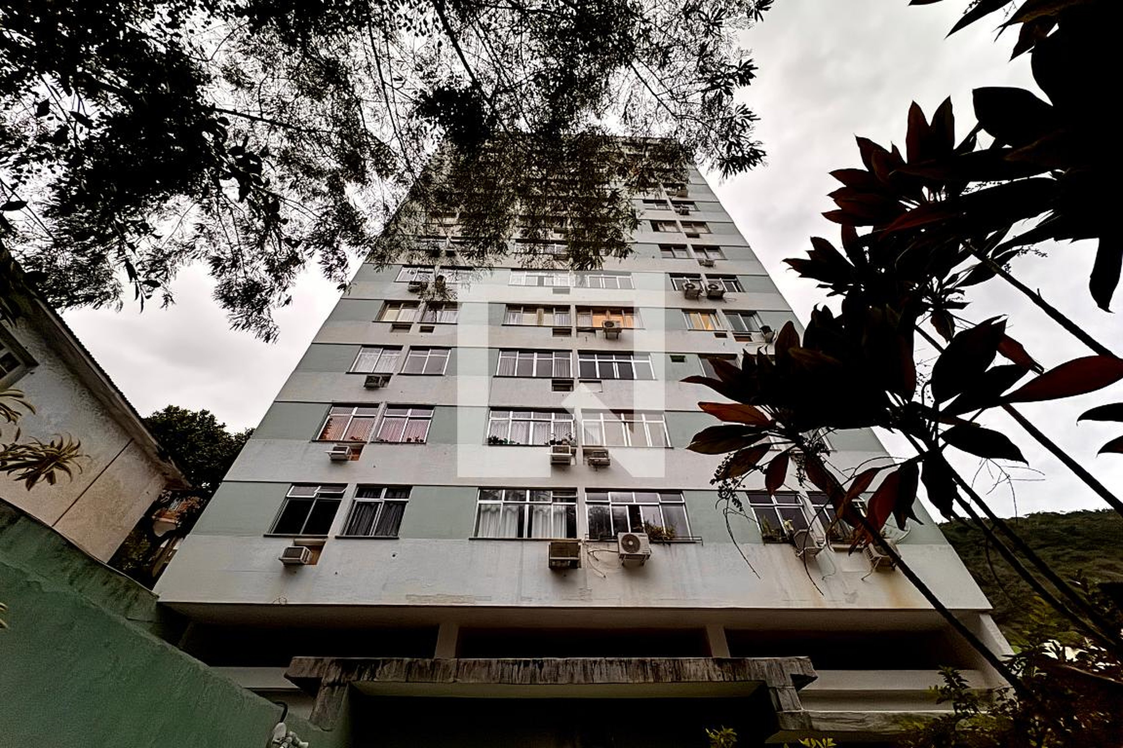 Fachada Condomínio Casa dos Oitis