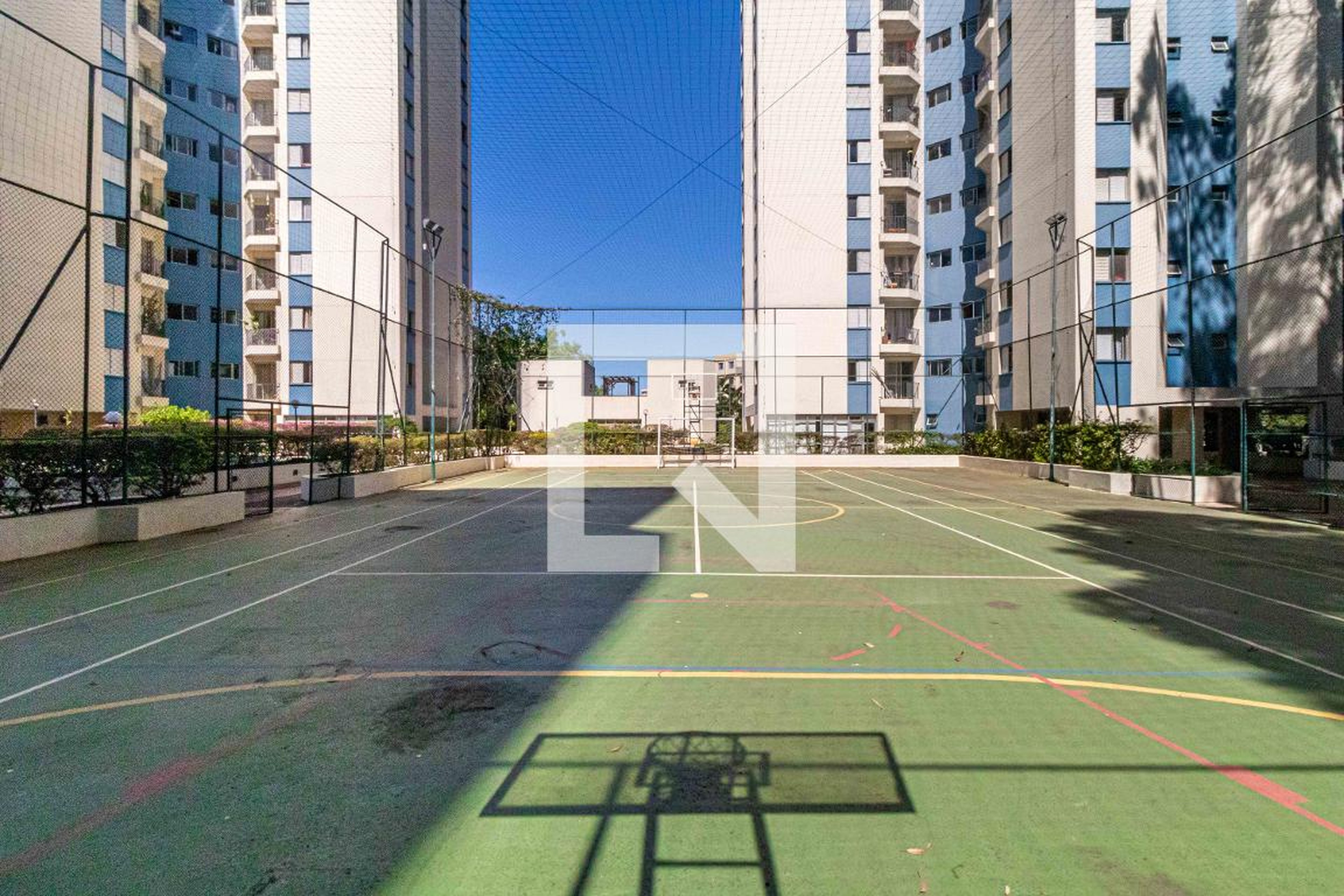 Quadra Esportiva - Paço das Universidades
