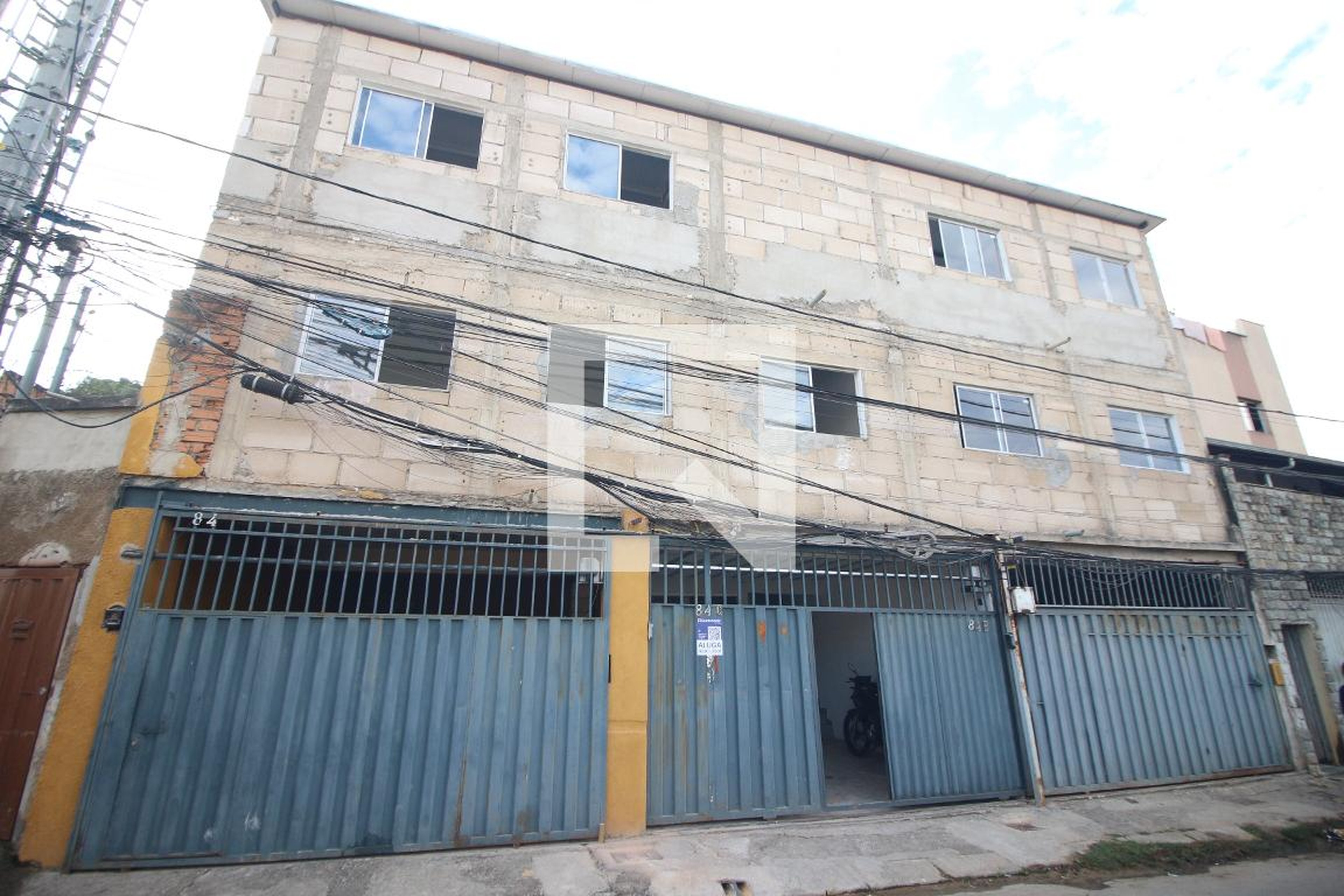 Fachada Condomínio em Rua Chácaras Reunidas, 84