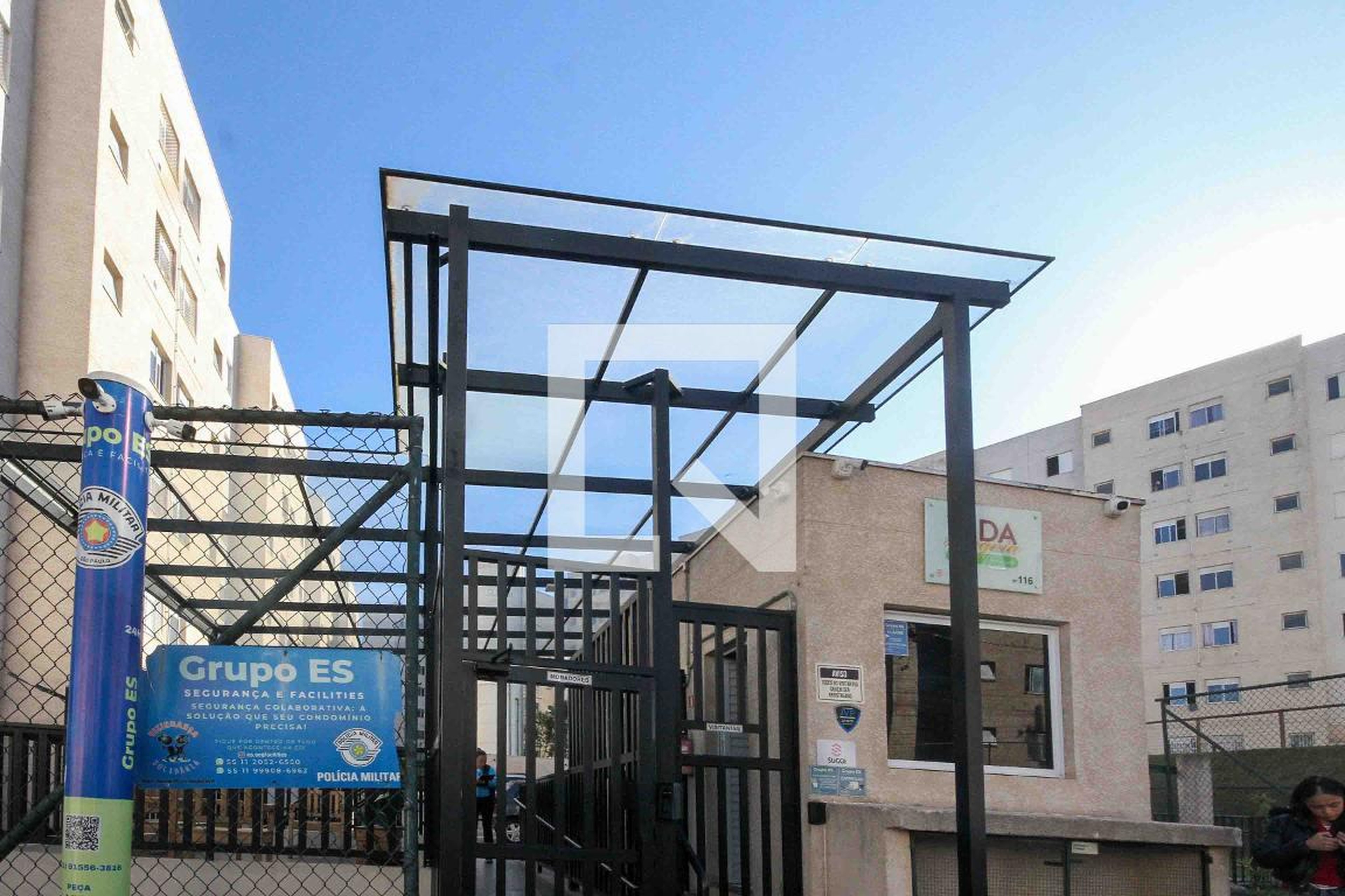 Fachada Condomínio em Rua Pedra Branca do Amapari, 116