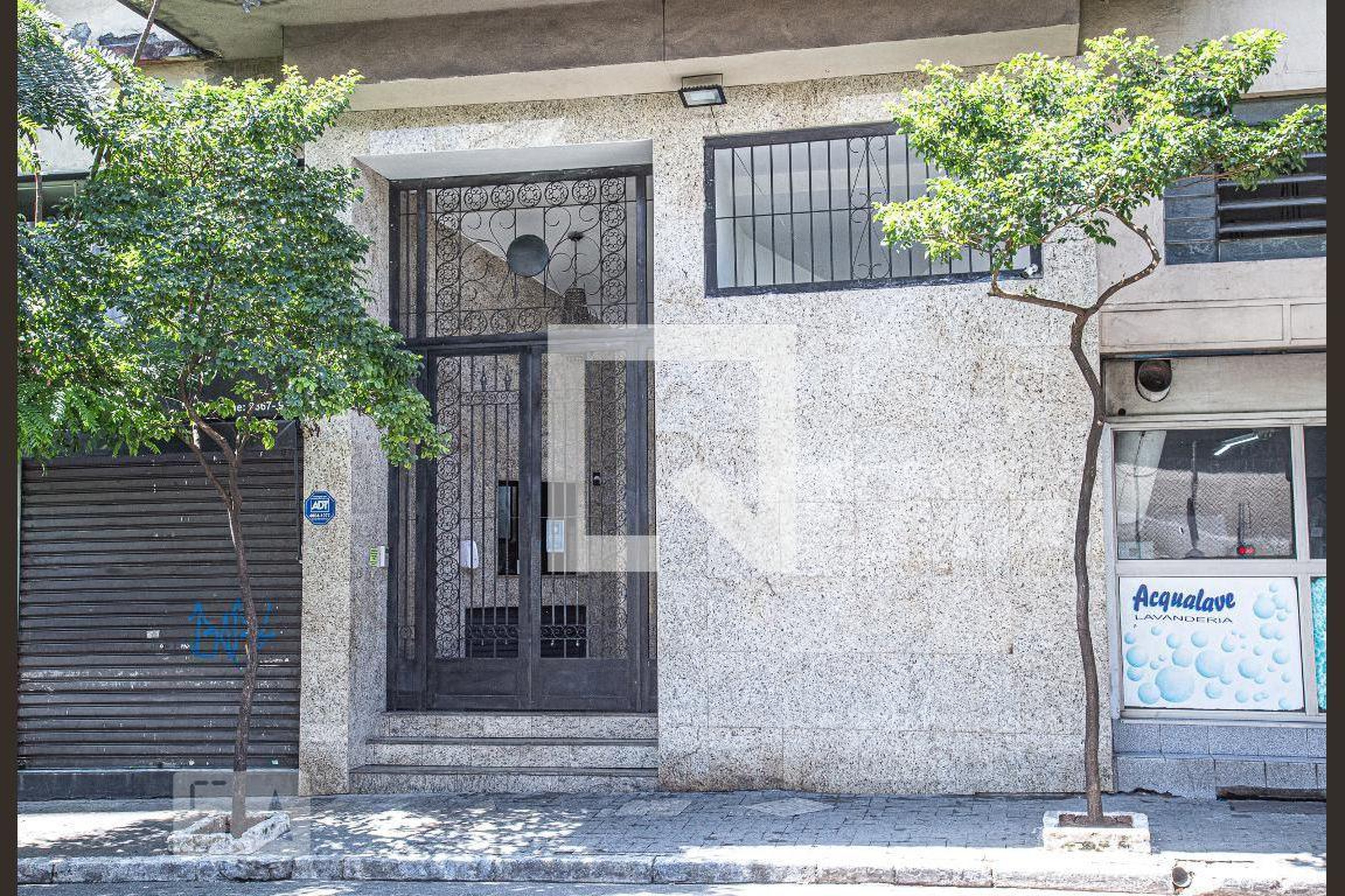 Fachada Condomínio Nove de julho