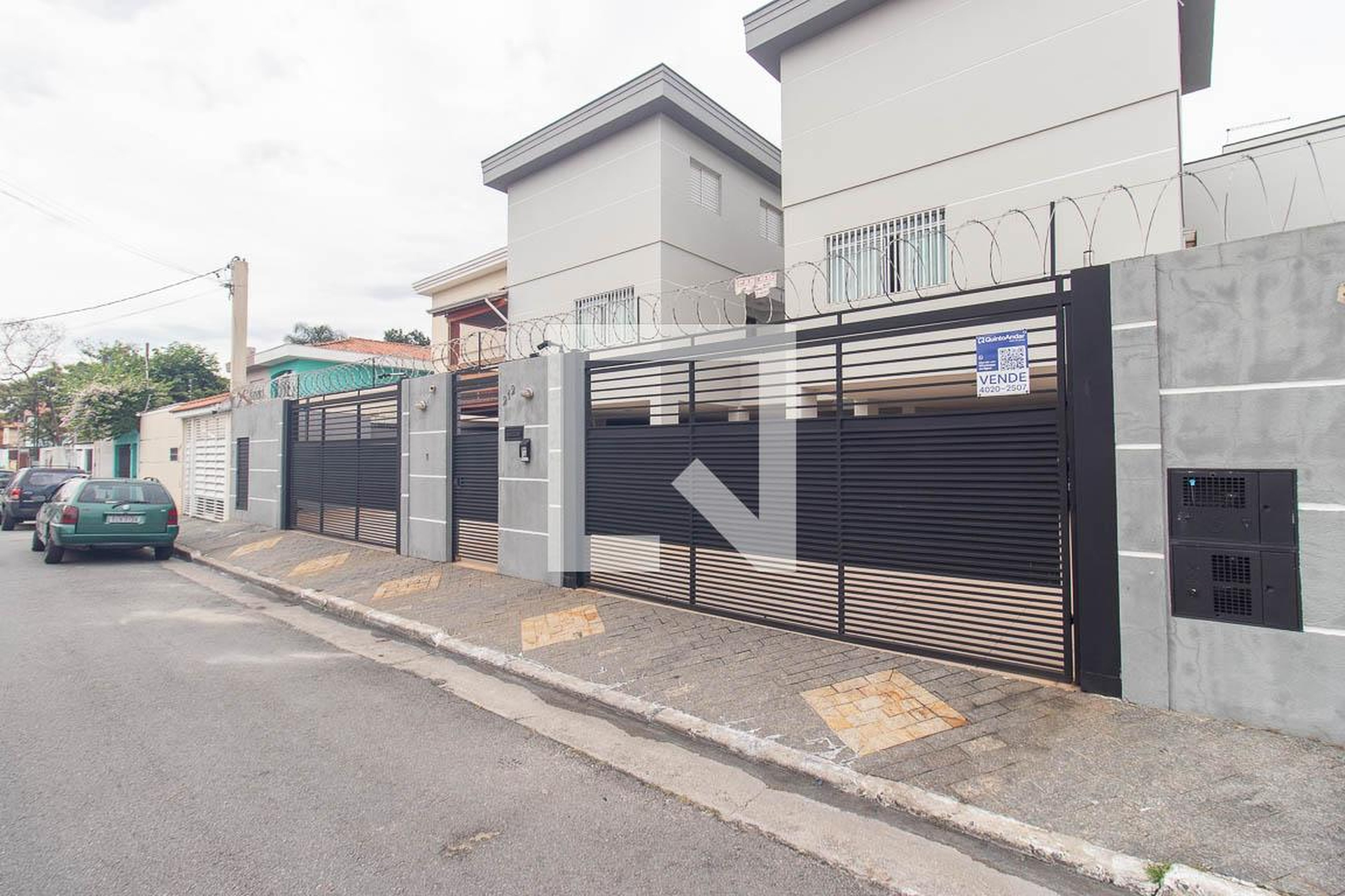 Fachada Condomínio em Rua José Figliolini, 212