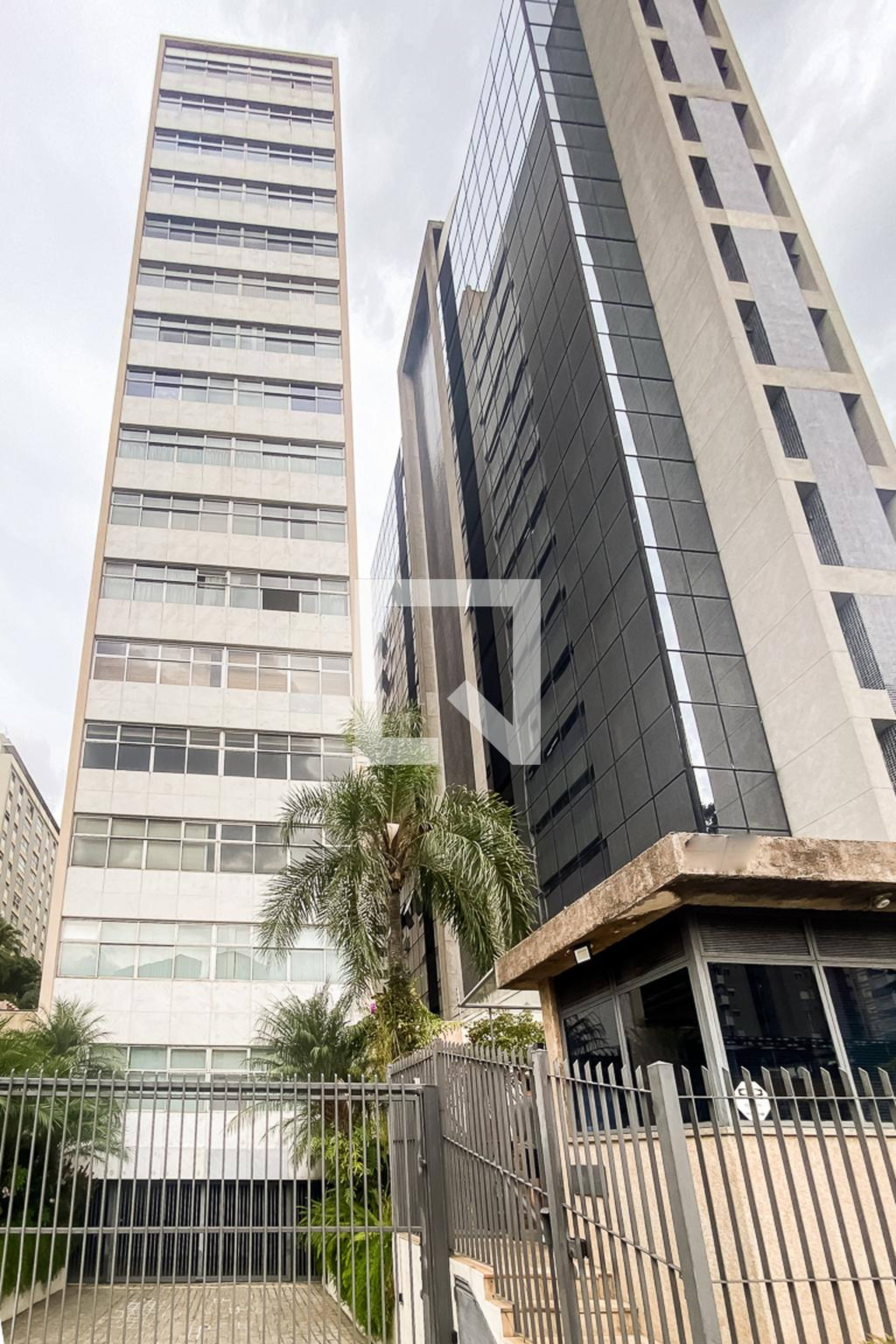 Fachada Edifício Aida Aguilar