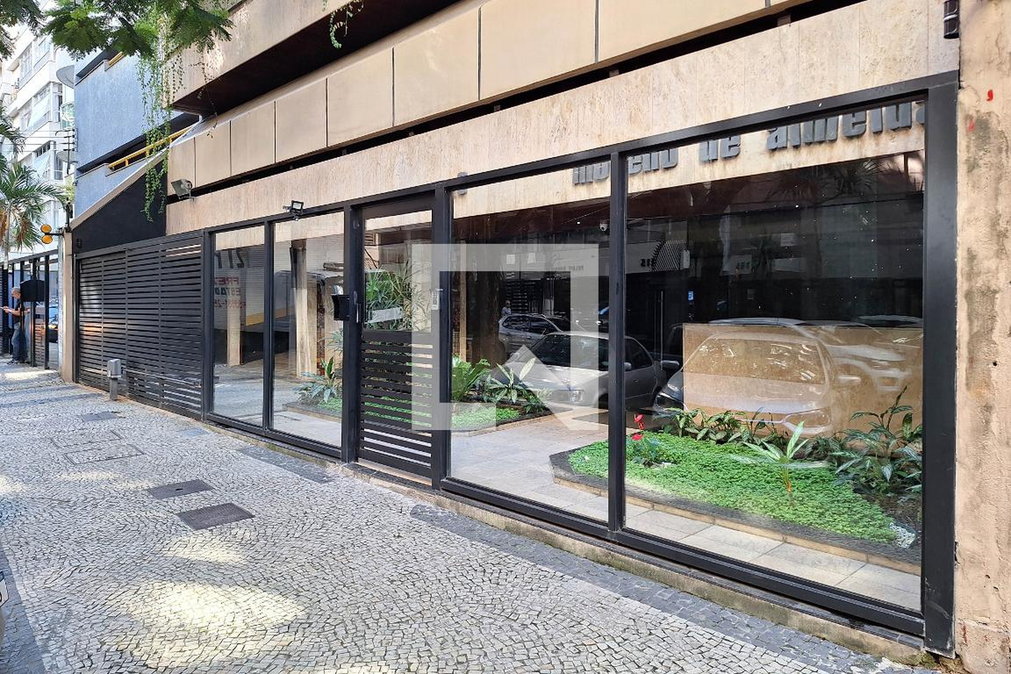 Fachada Condomínio Moreno de Almeida