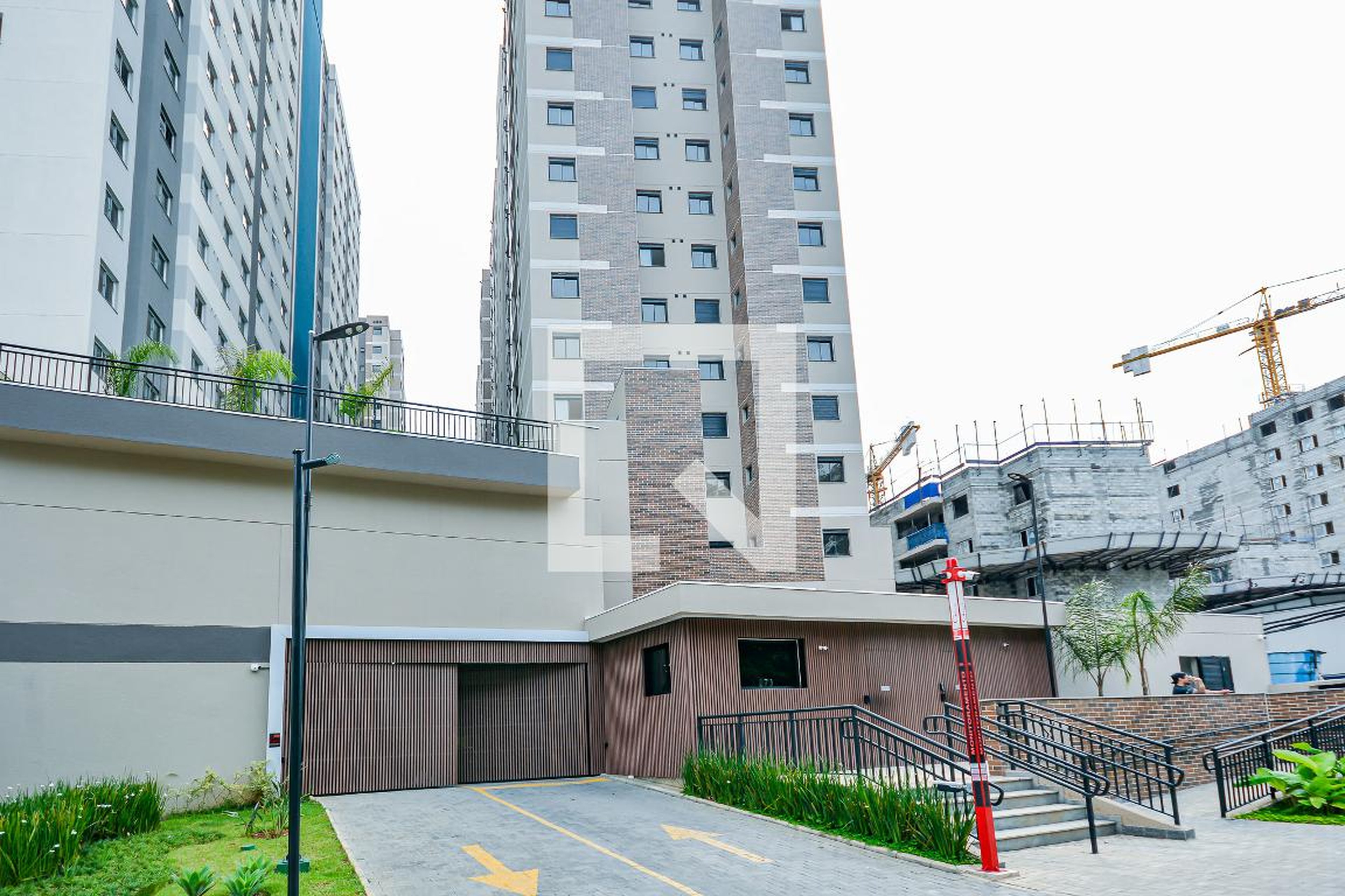 Fachada Condomínio Exclusive Miguel Yunes
