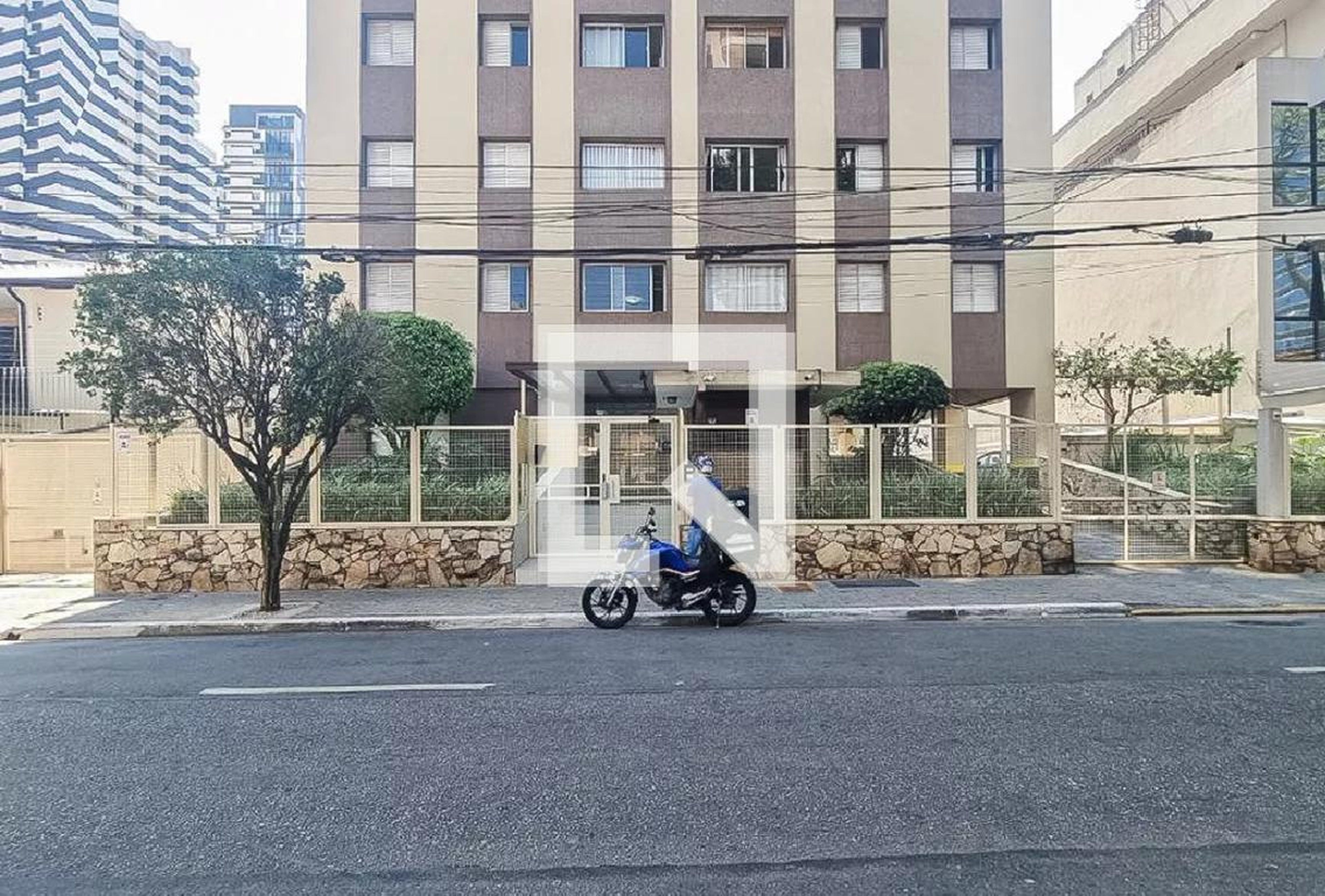 Fachada Edifício Renata