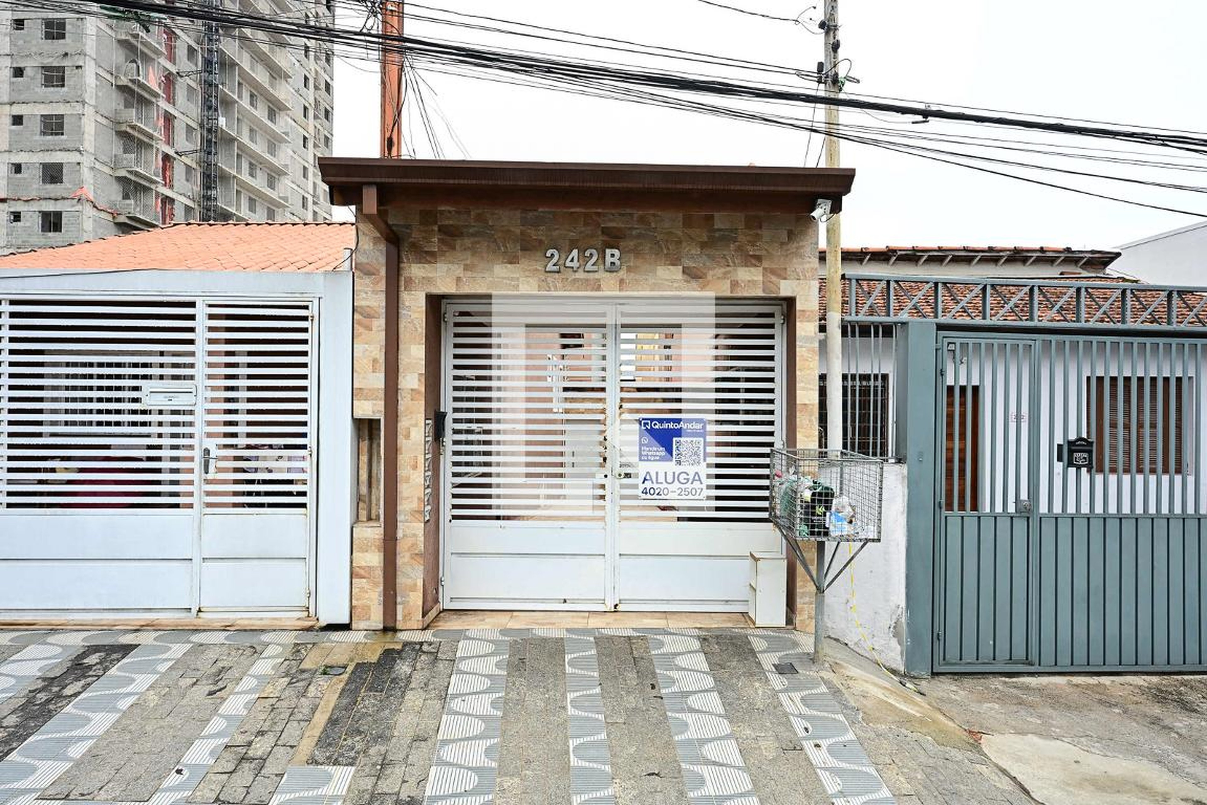 Fachada Condomínio em Rua Ibiapaba, 242