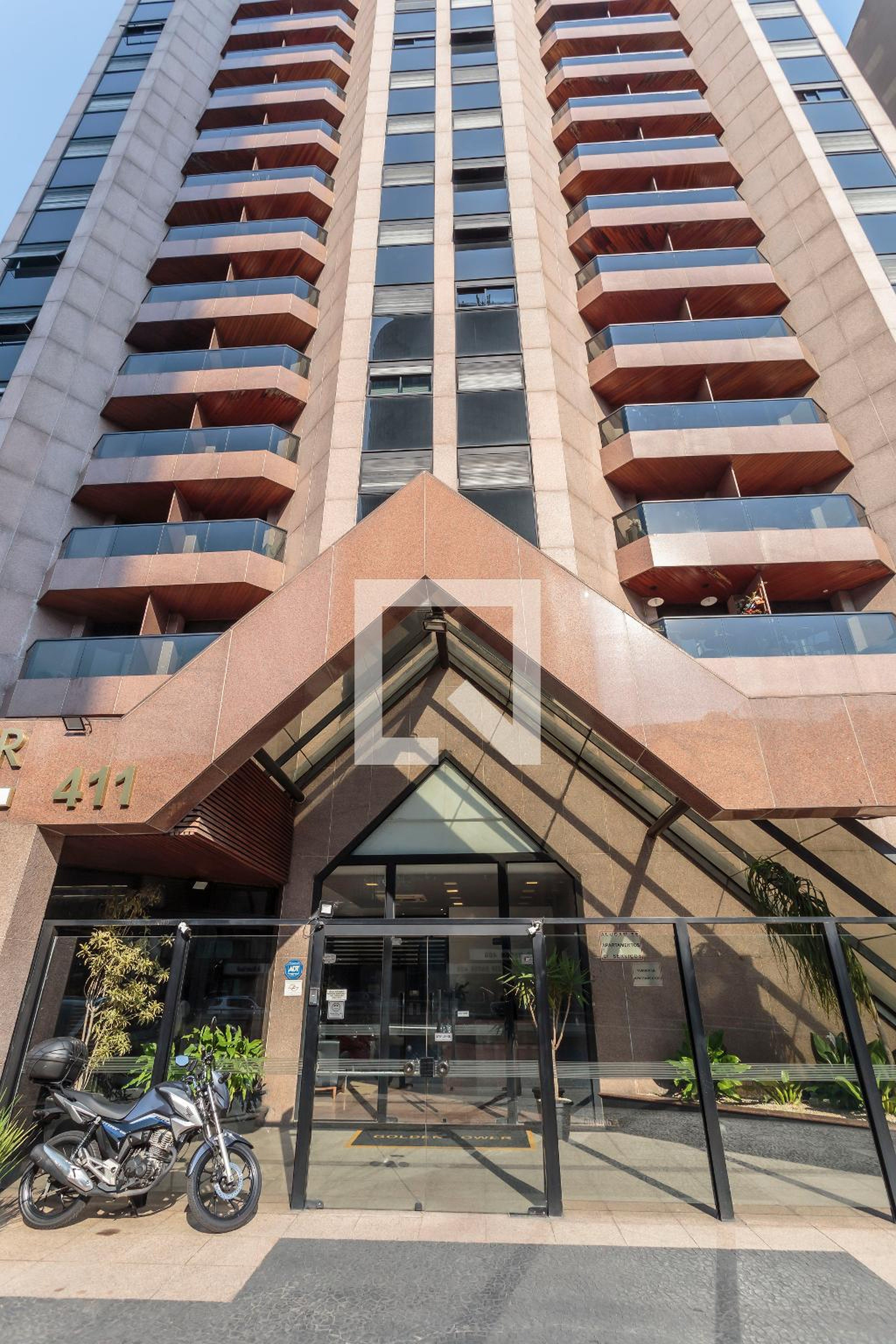 Fachada Condomínio Golden Tower Residence