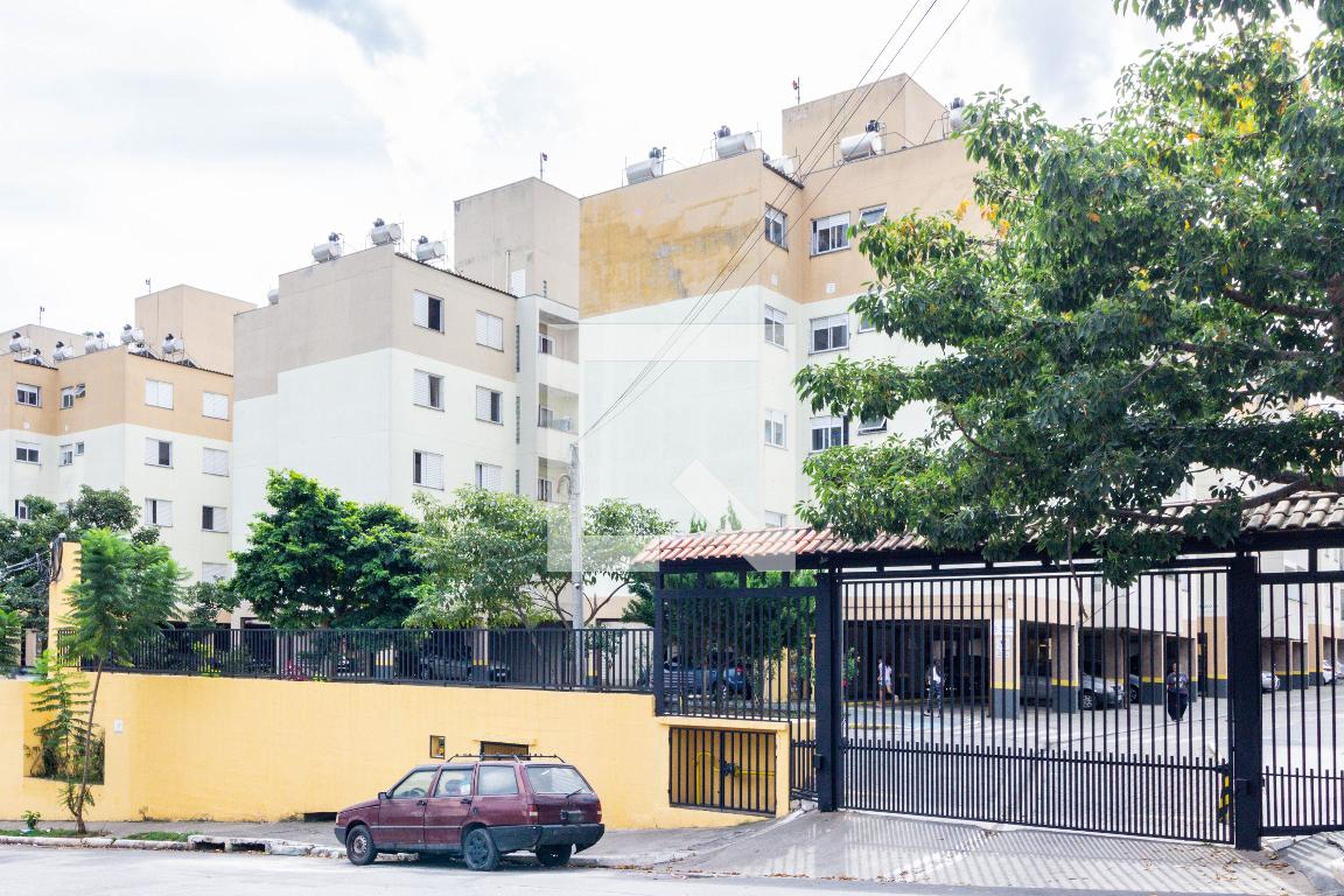Fachada Condomínio em Rua Aracy Rondon Amarante, 126