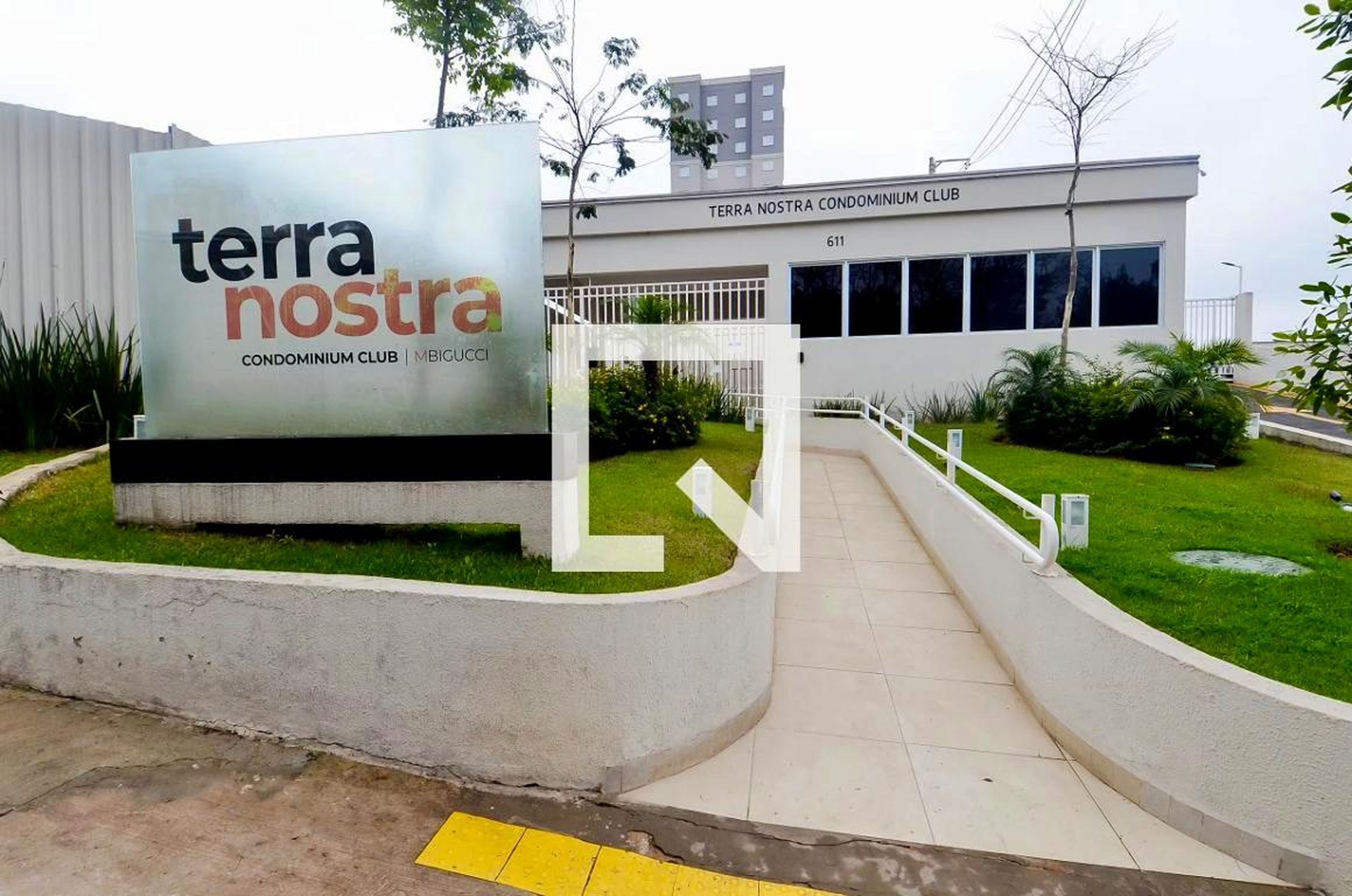 Fachada Condomínio Terra Nostra  Club