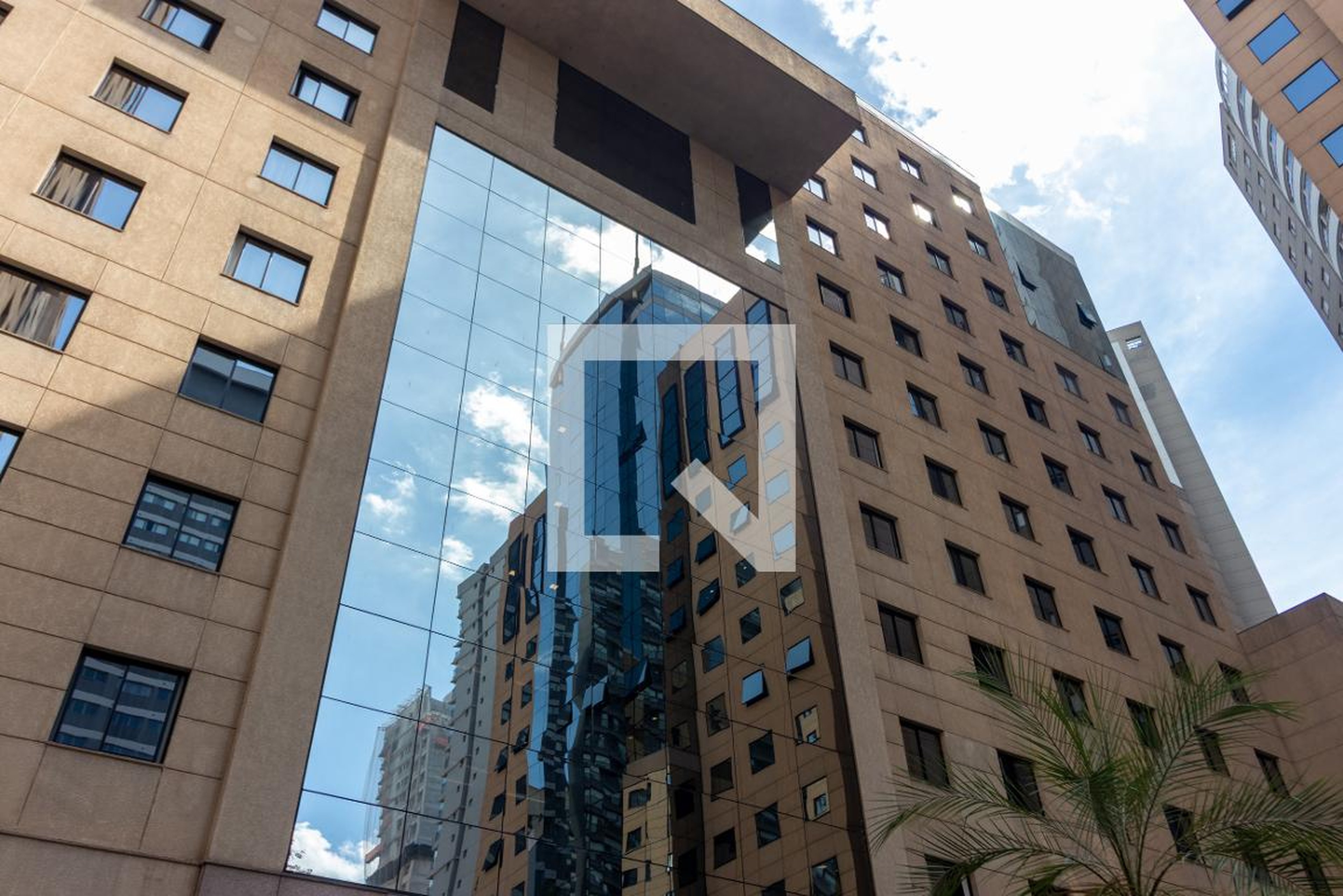 Fachada do Prédio Condomínio Mercure São Paulo Moema Times Square Hotel
