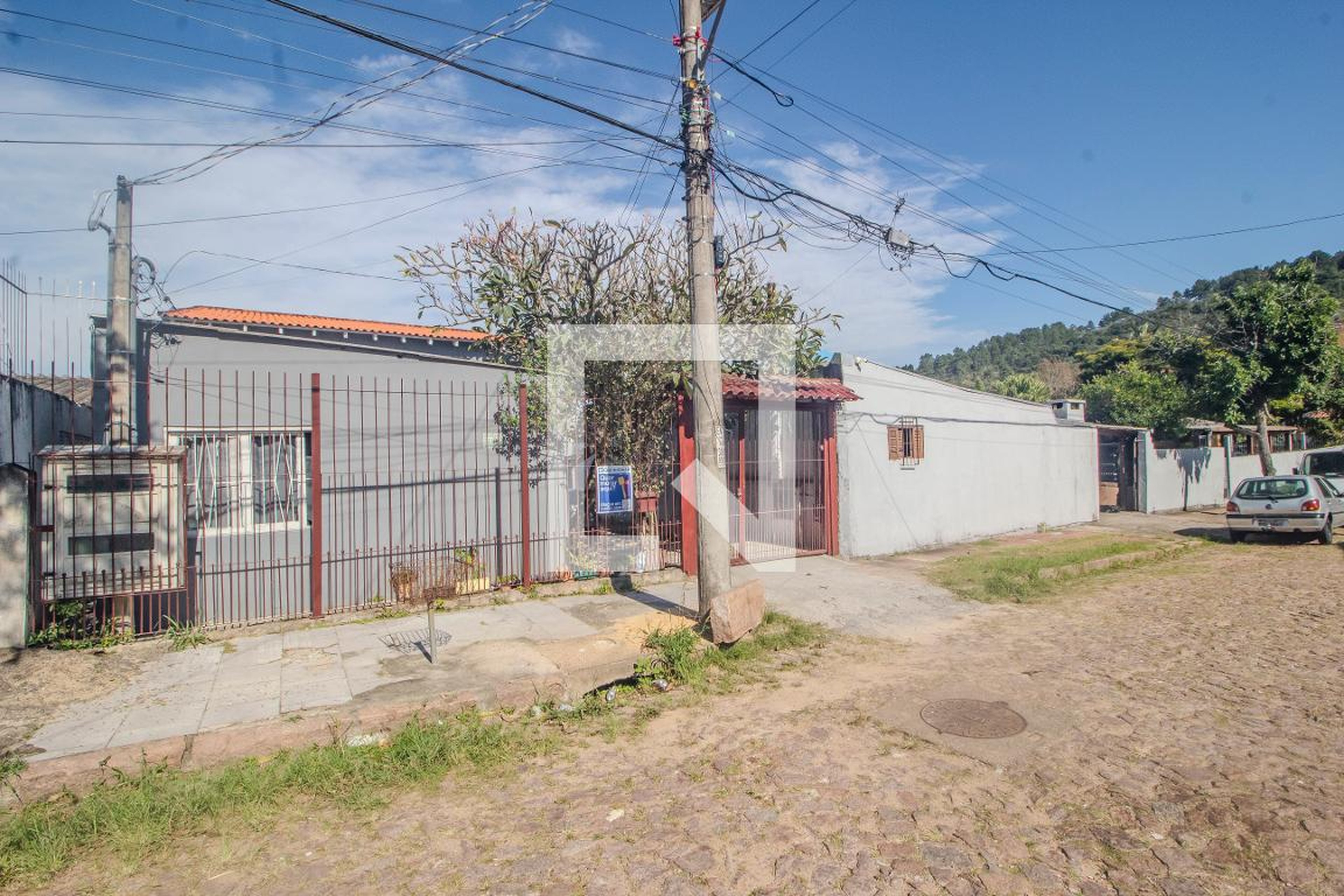 Fachada Condomínio em Rua Álvaro Pedro da Rosa, 199
