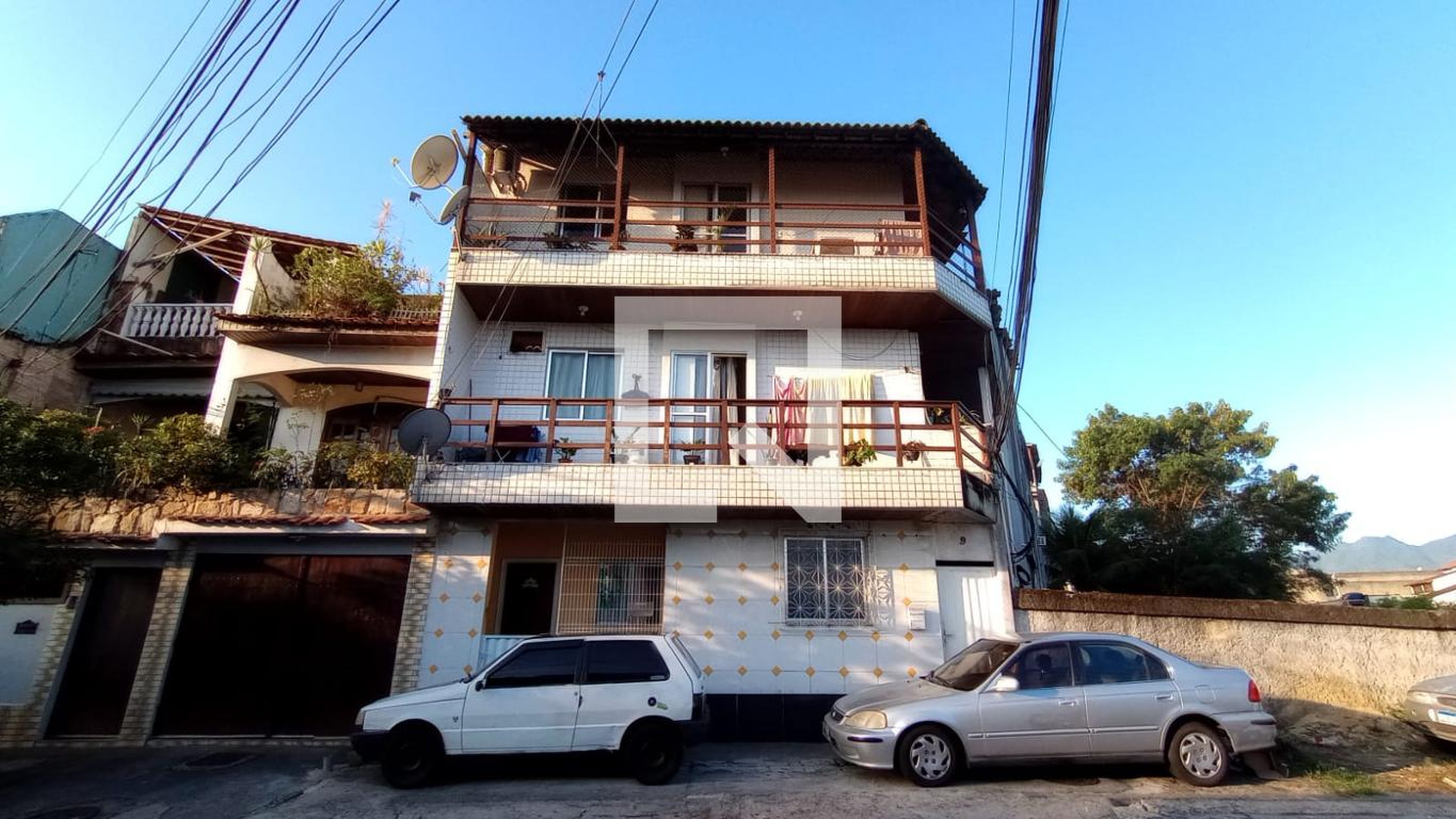 Fachada Condomínio em Rua do Pirilampo, 9