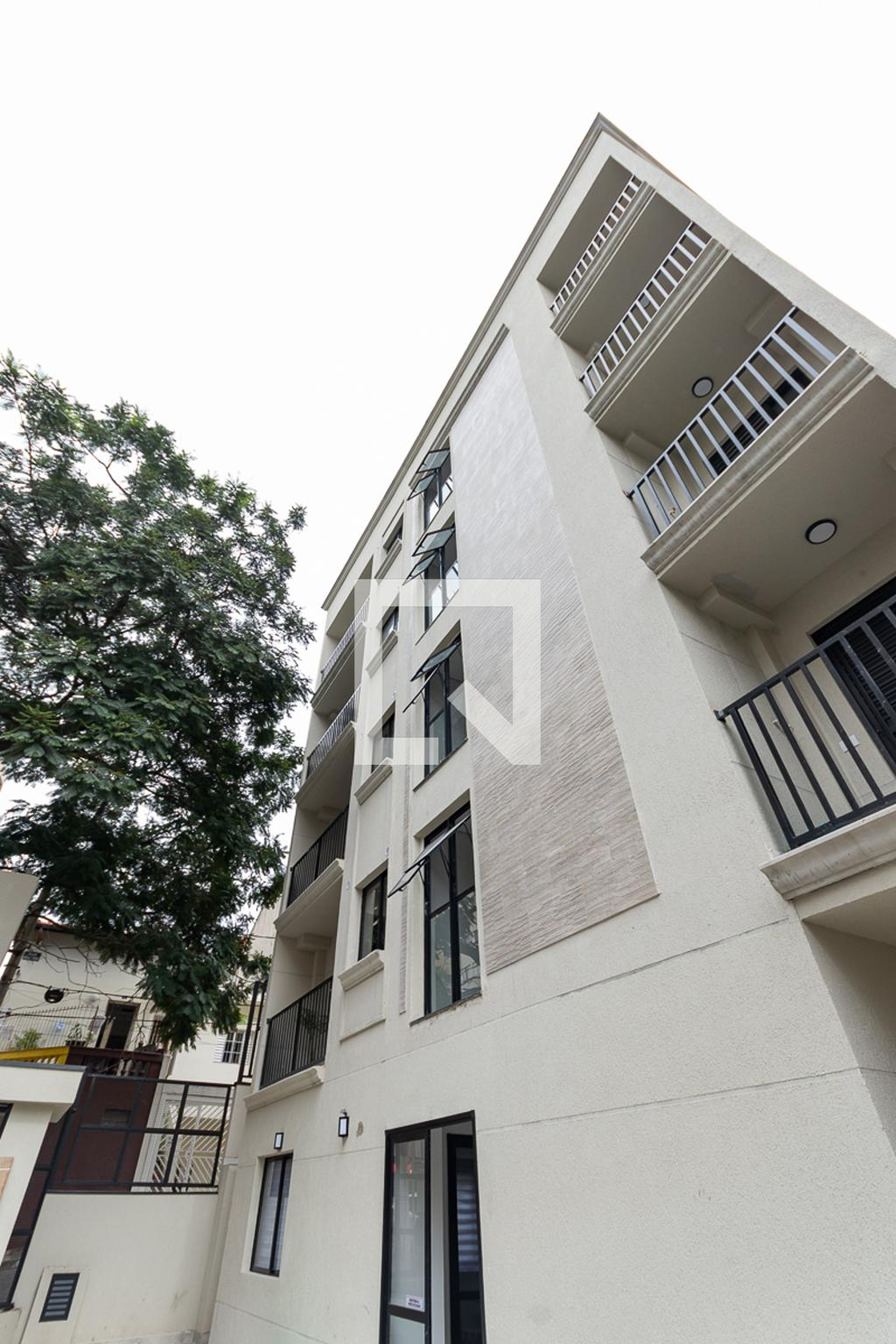 Fachada Condomínio em Rua Cotoxó, 790