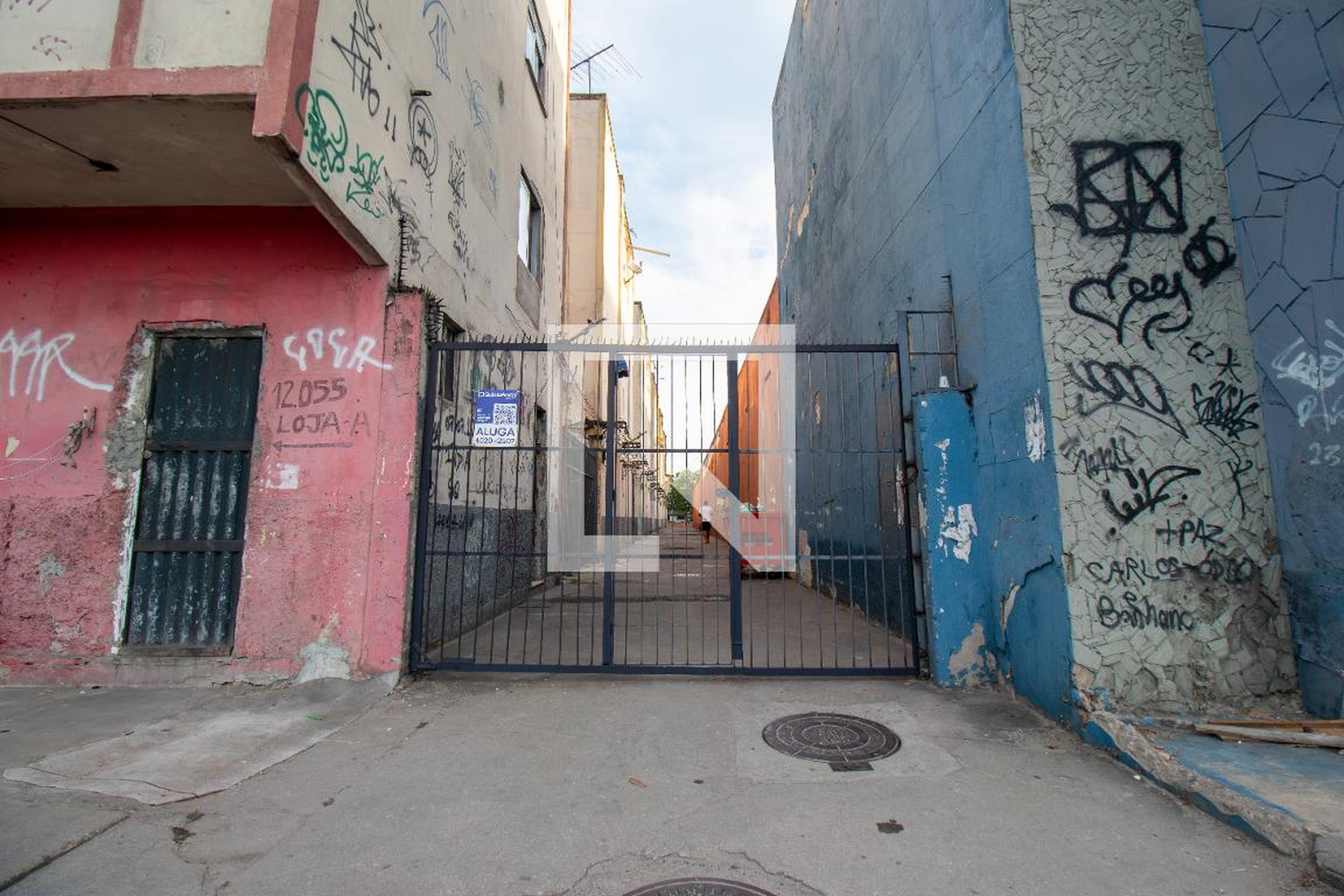 Fachada Condomínio em Avenida Brasil, 12500