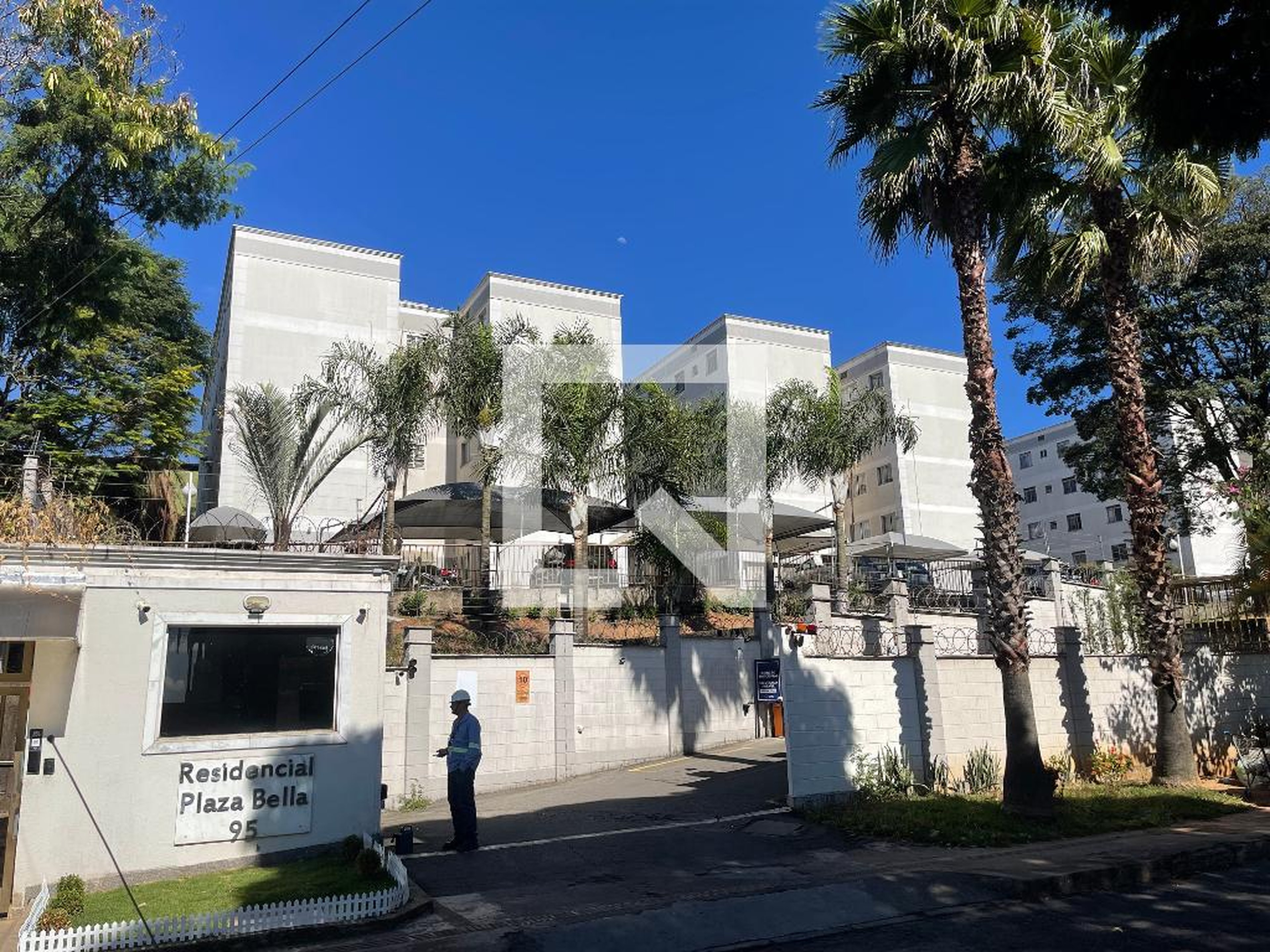 Fachada do Prédio Condomínio Plaza Bella