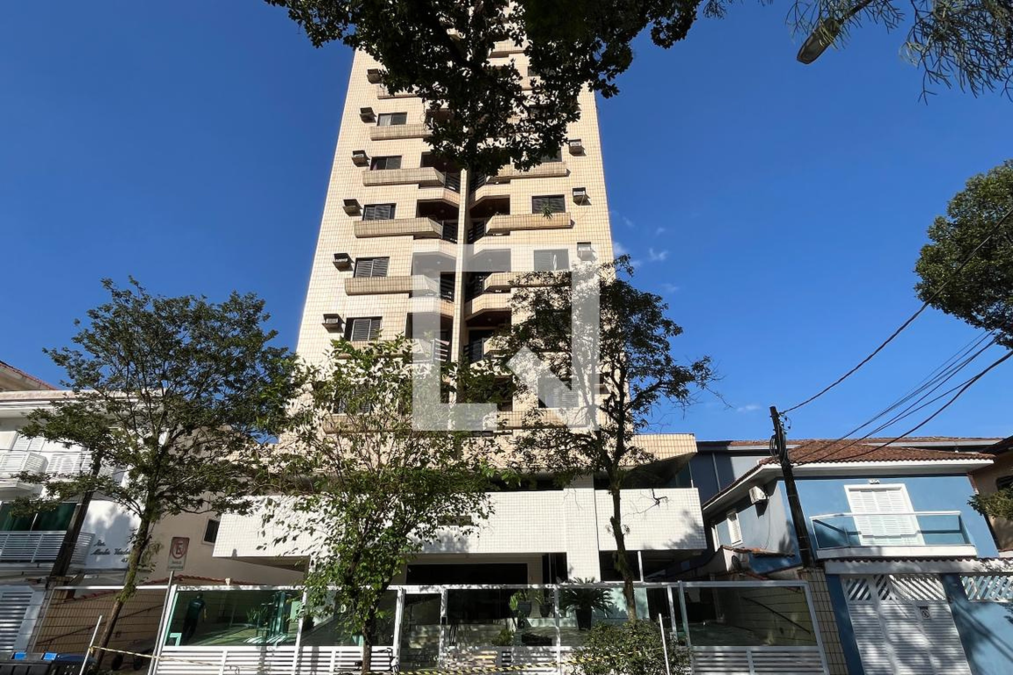 Fachada Condomínio Edif: Jean Residence