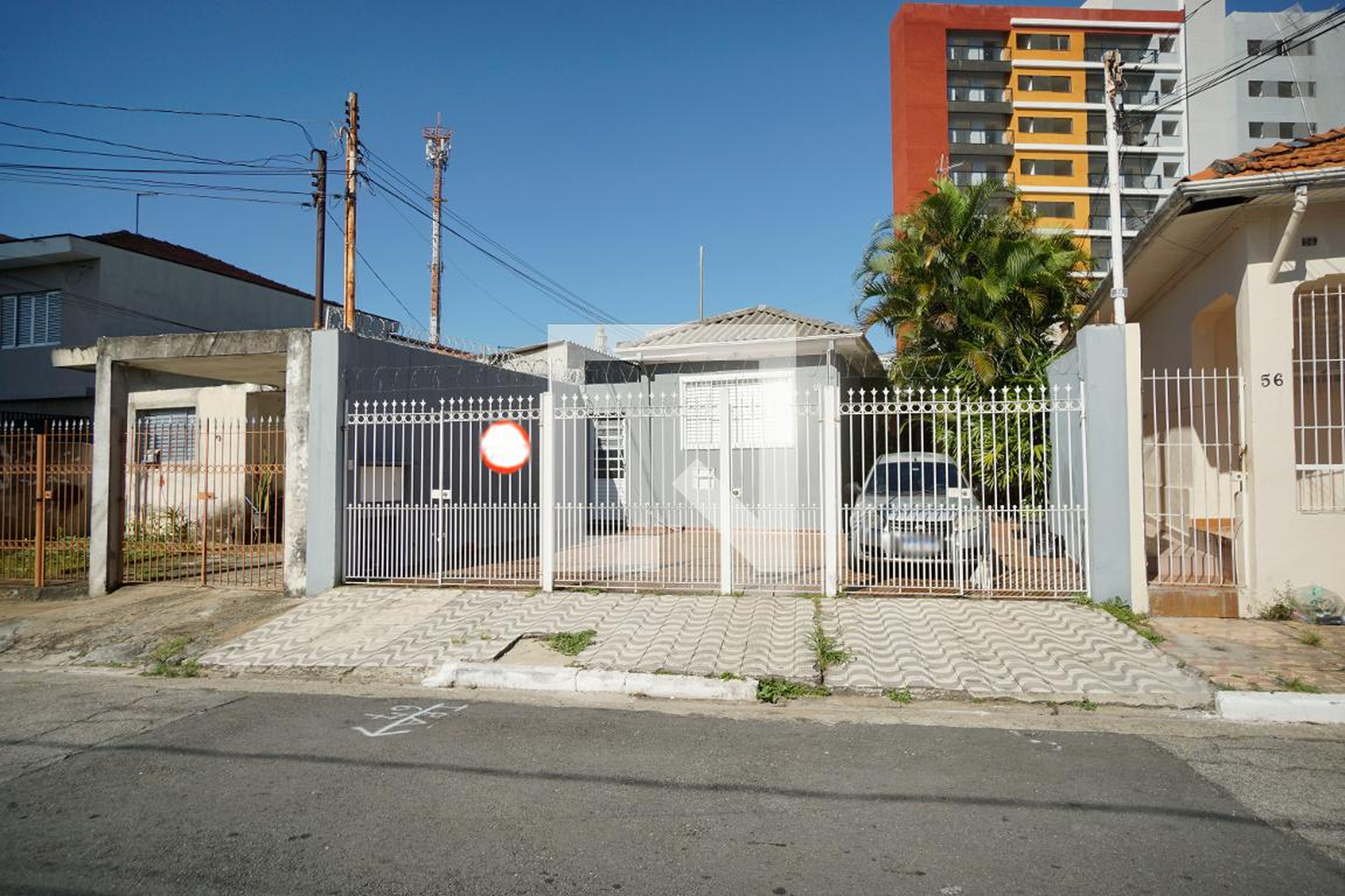 Fachada Condomínio em Rua Almirante Giachetta, 60