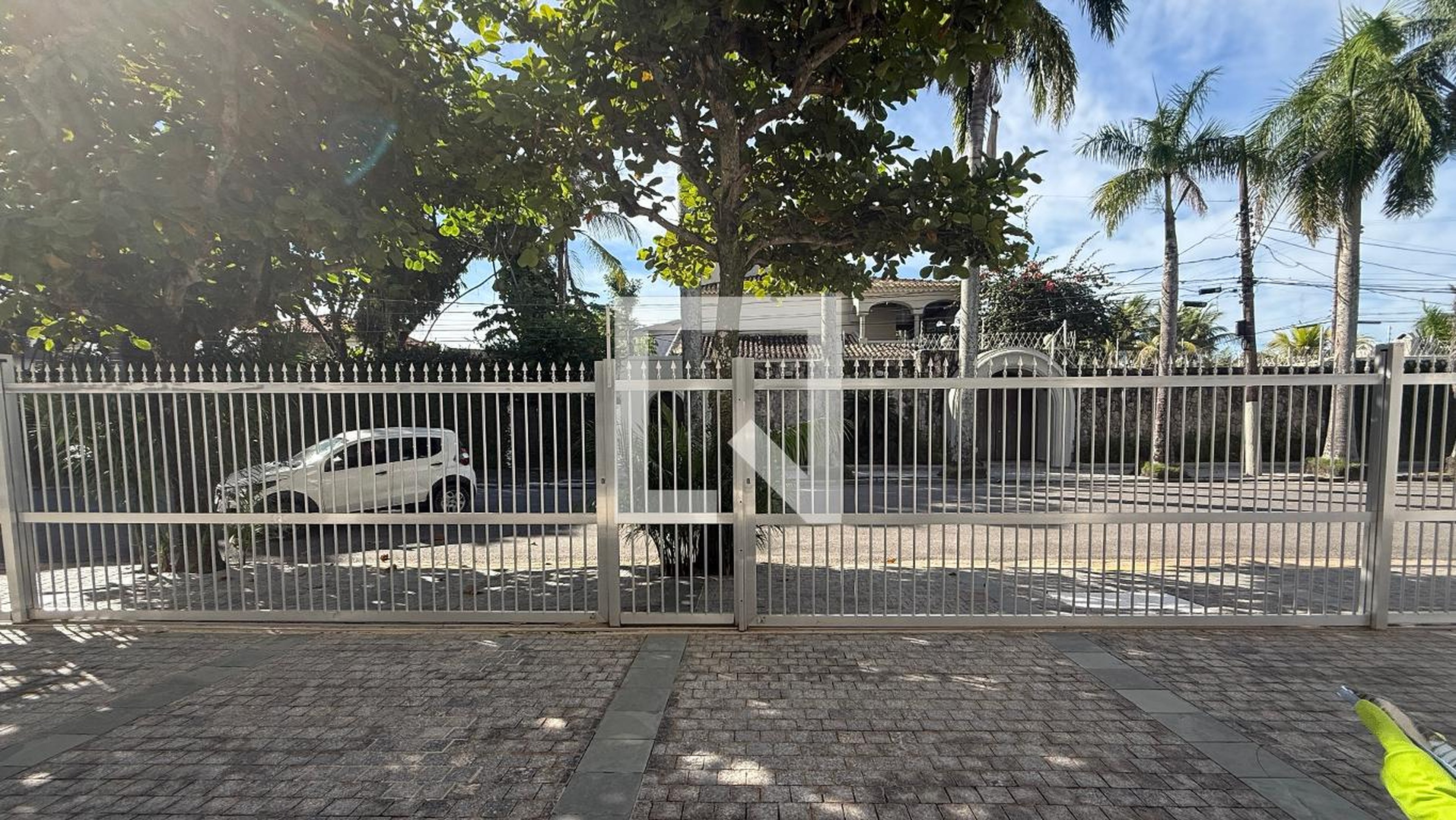 Fachada Condomínio em Rua Idalécio Ruas, 95
