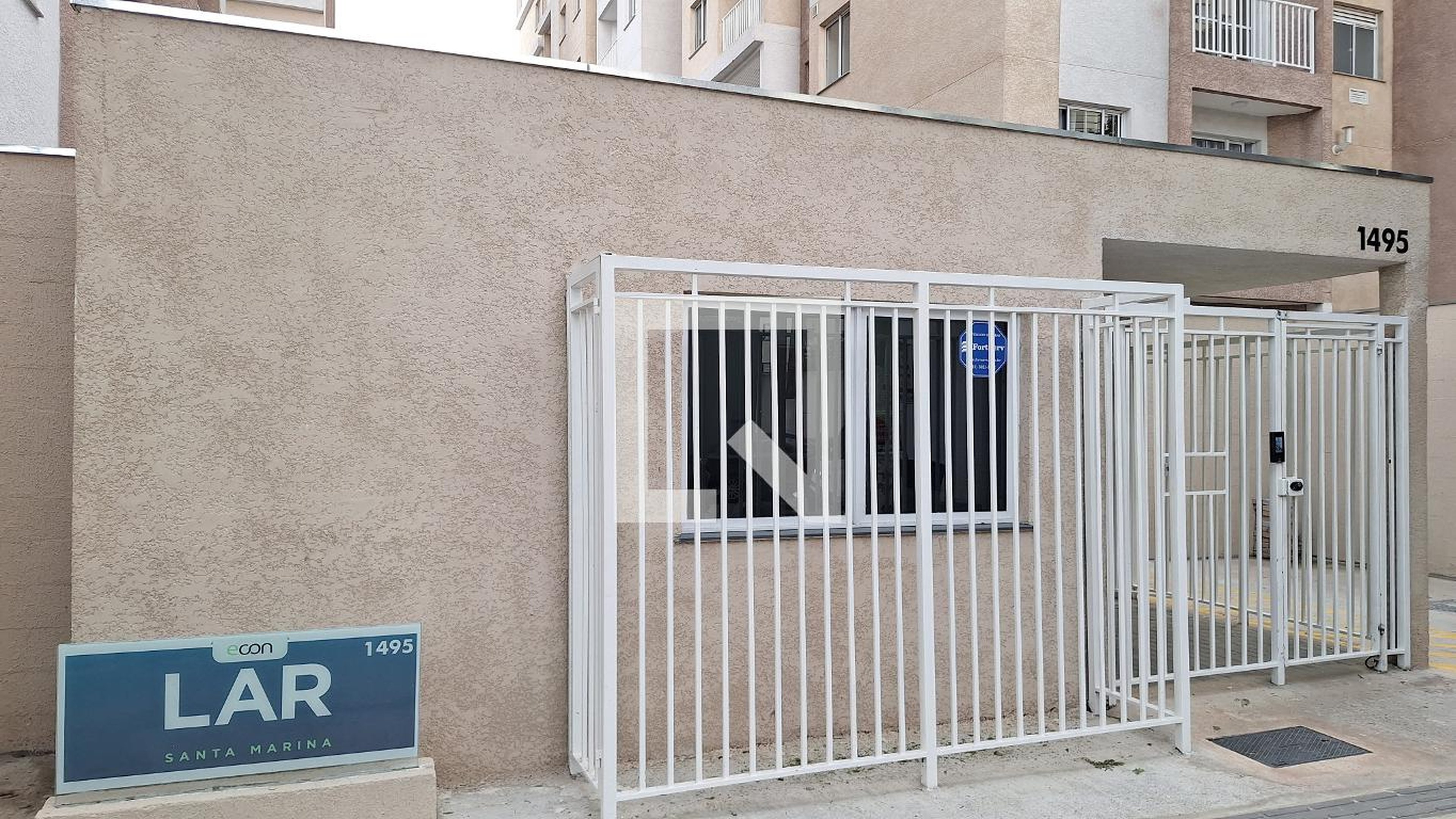 Fachada Condomínio LAR Santa Marina