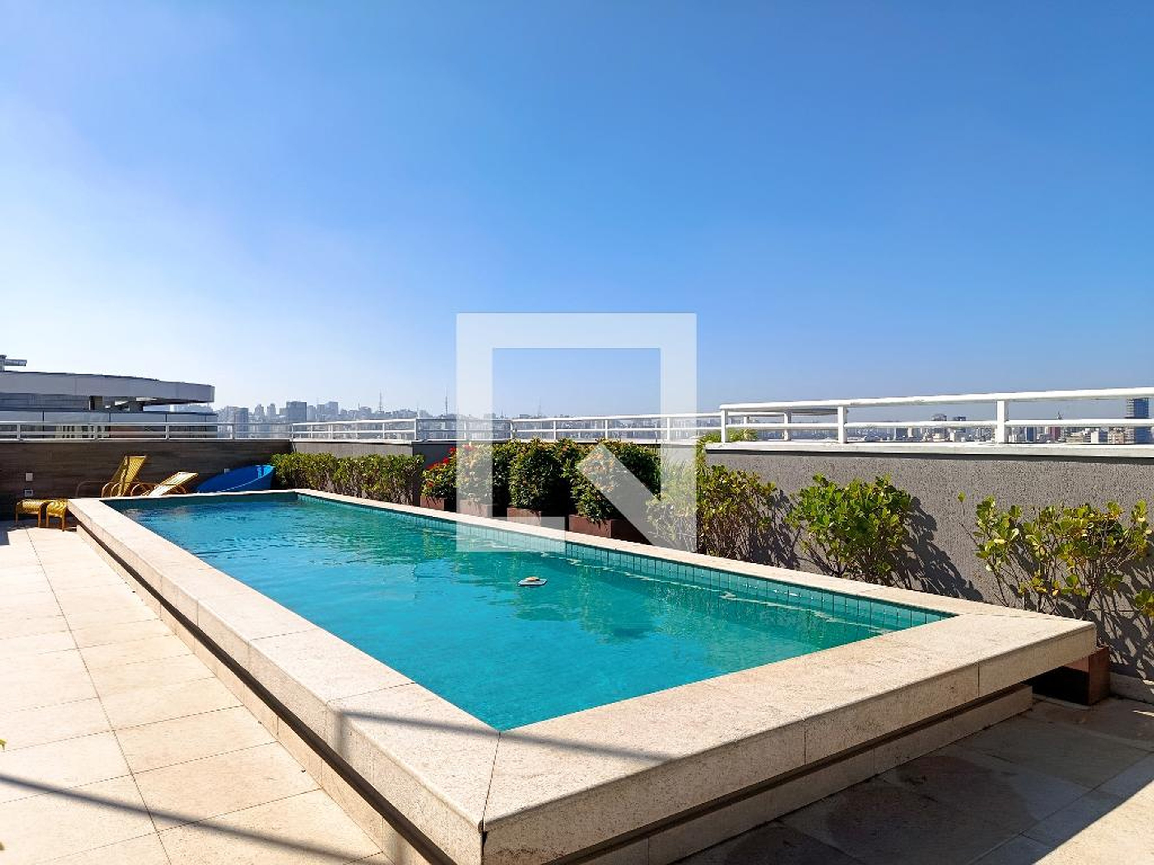 Piscina - You Faria Lima