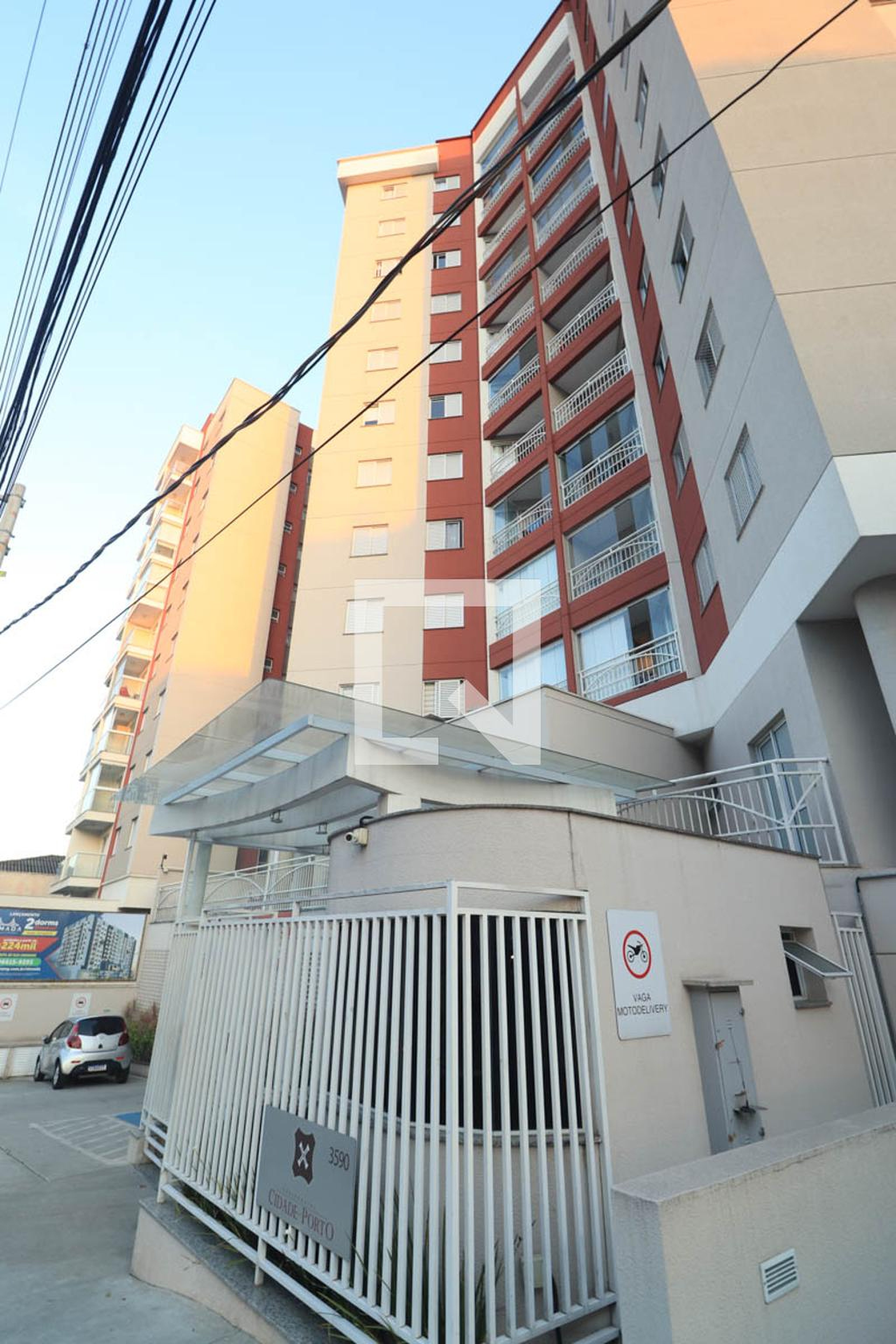 Fachada Edificio cidade do porto