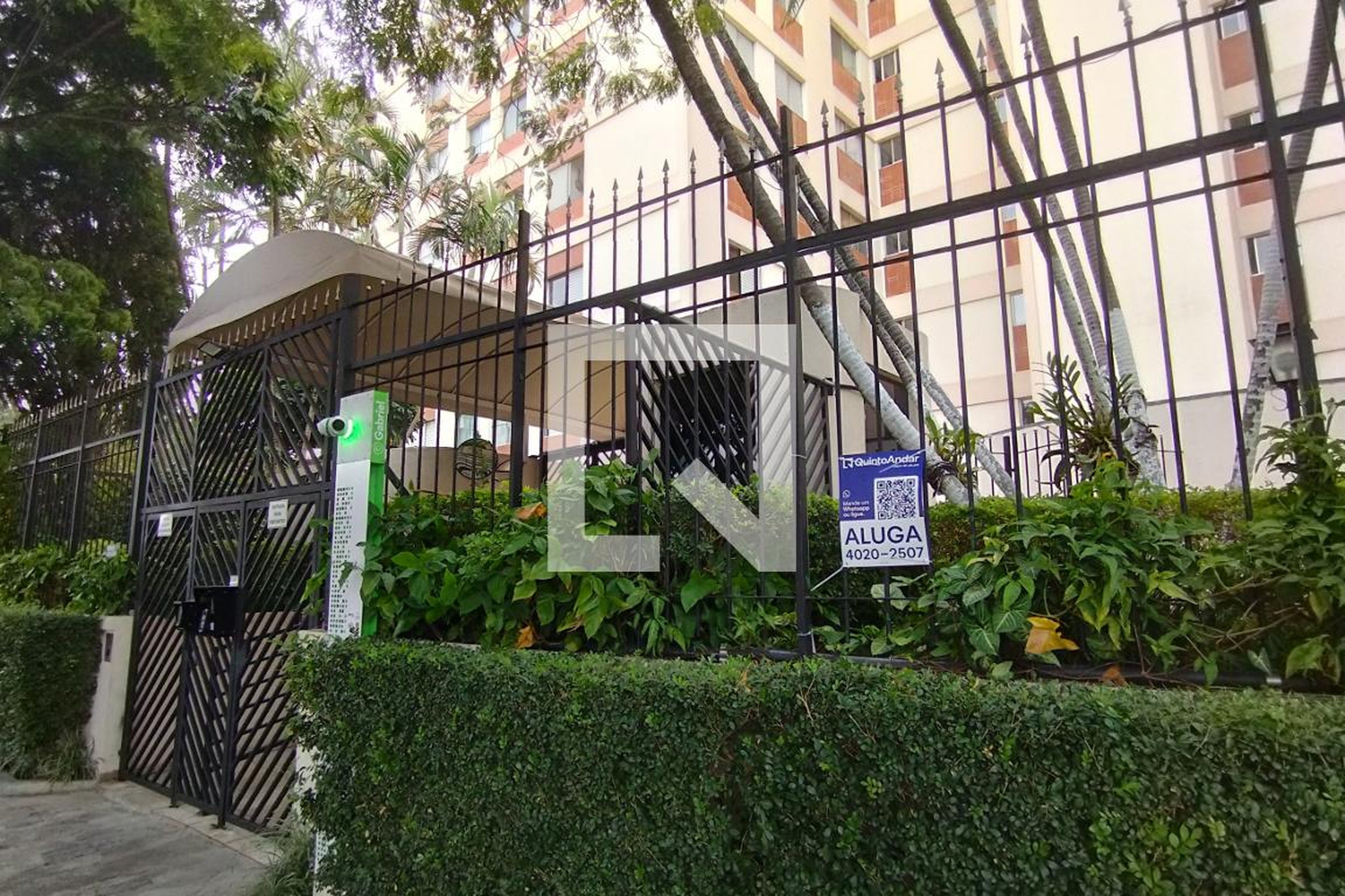 Fachada Edifício Eva Serson
