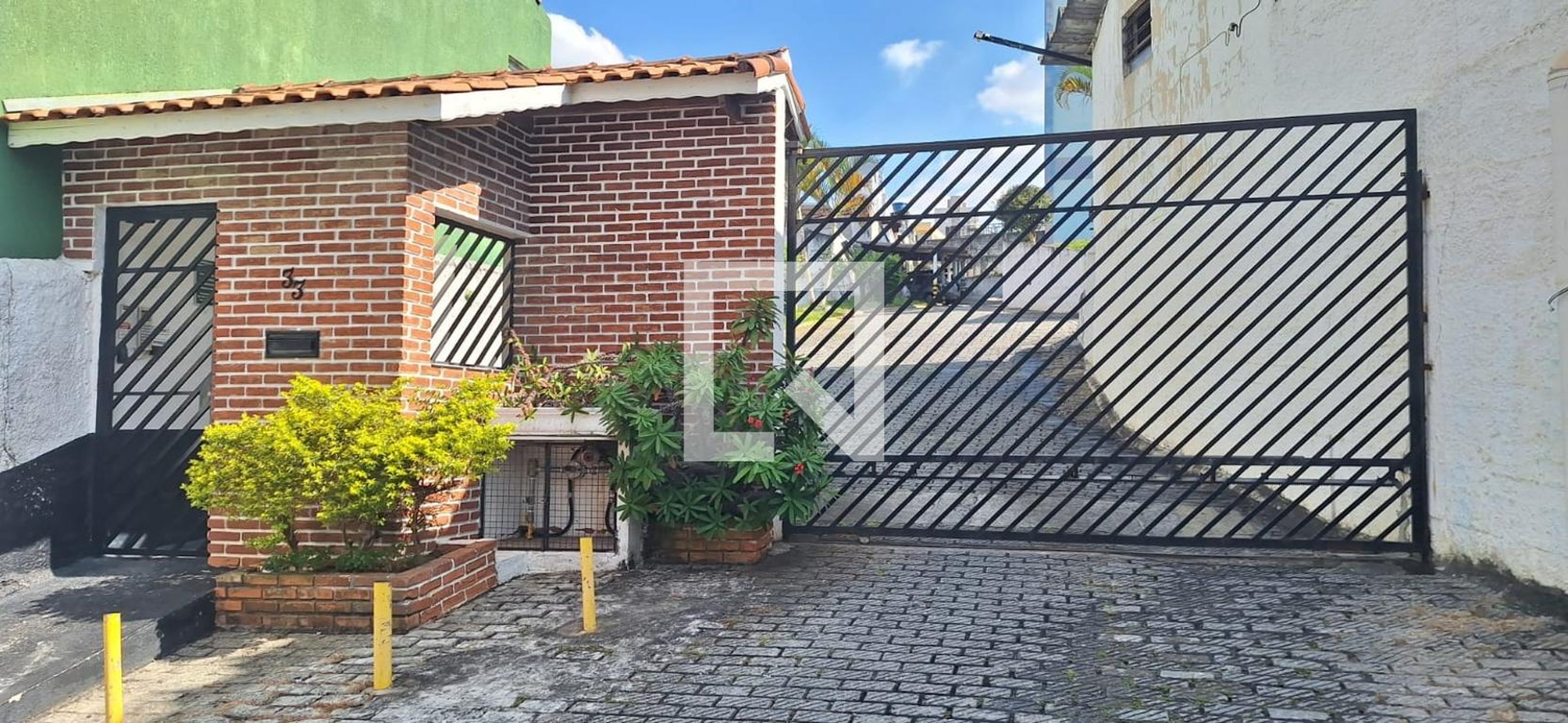Fachada Condomínio Paineras I