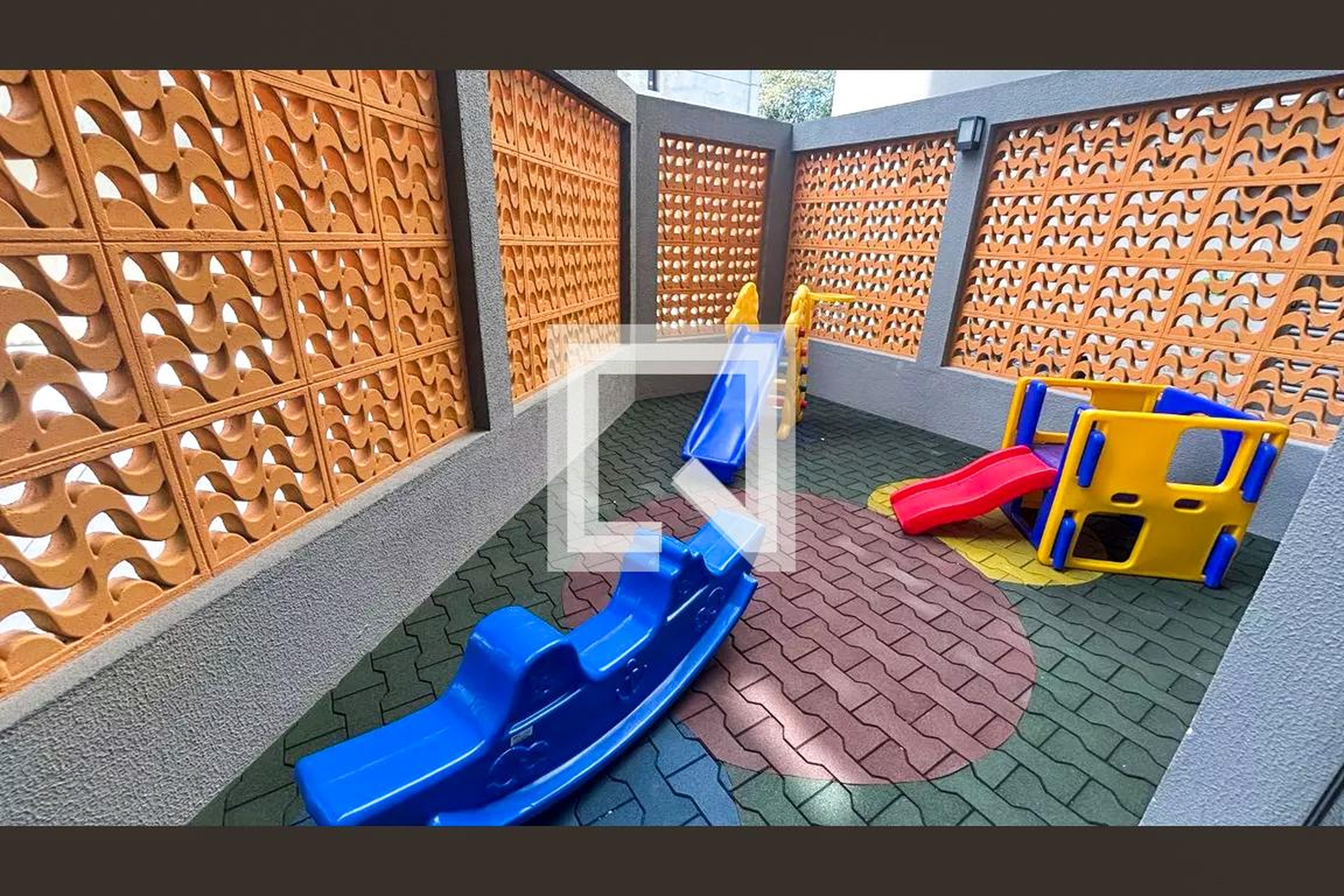 Playground - Felicità Residenziale