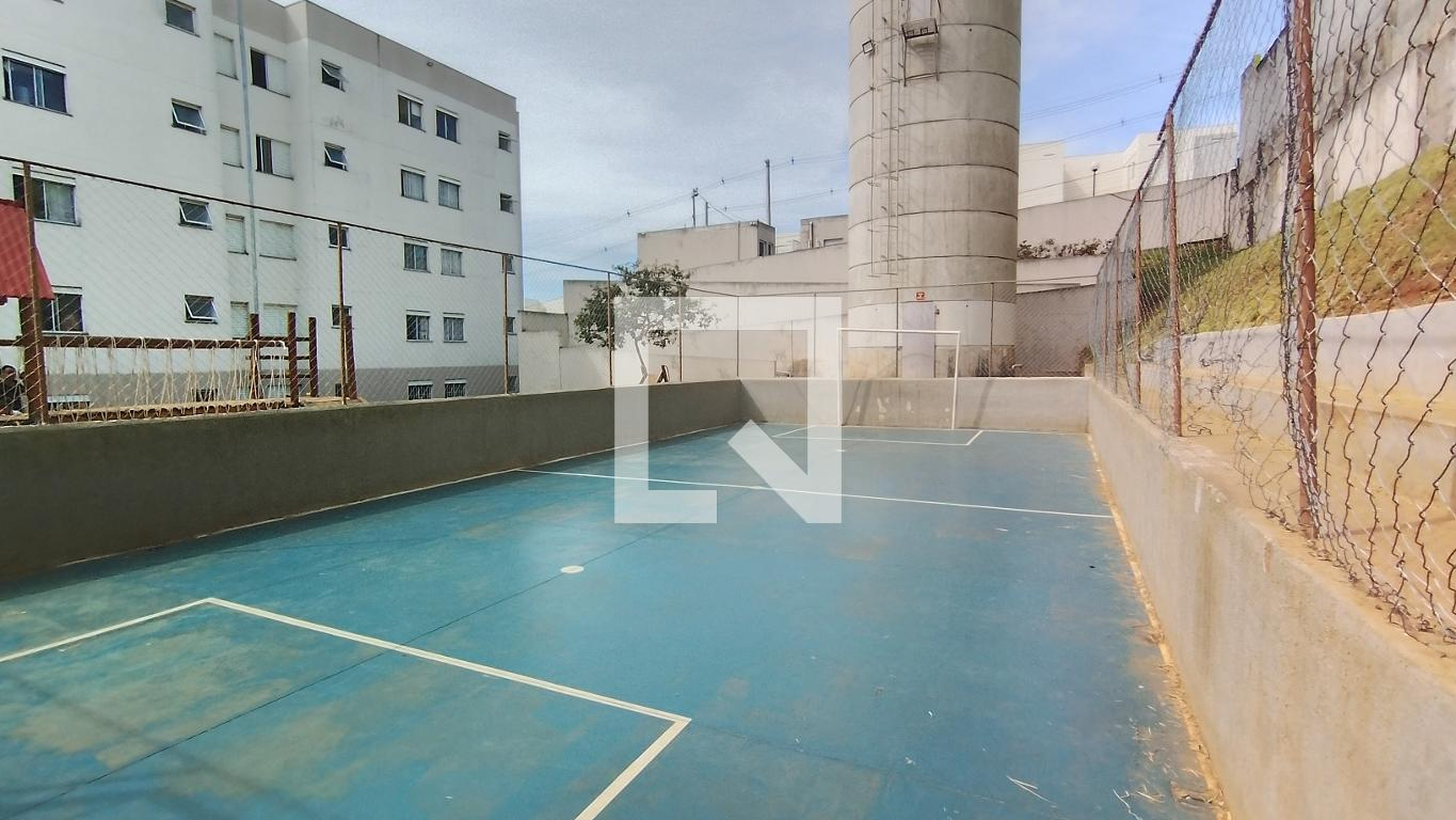 Quadra Esportiva Condomínio em Estrada Takashi Kobata, 689